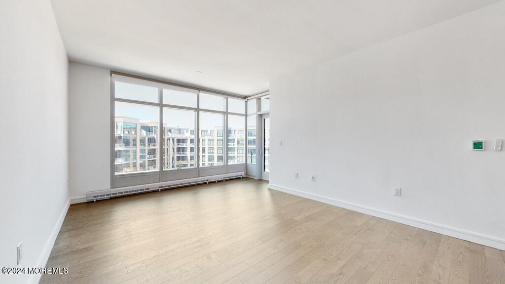 15 Morris Avenue, 509