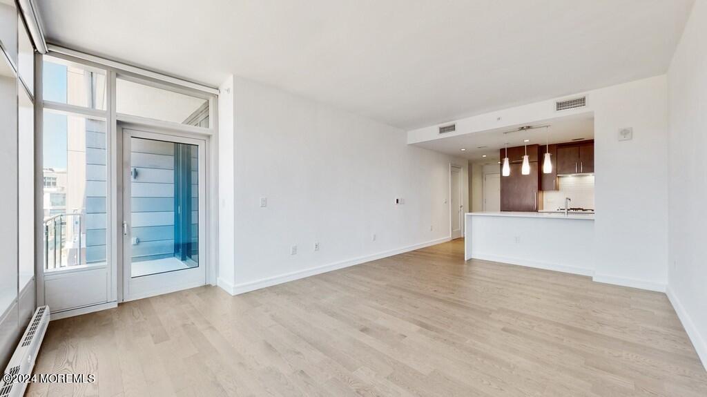 15 Morris Avenue, 509