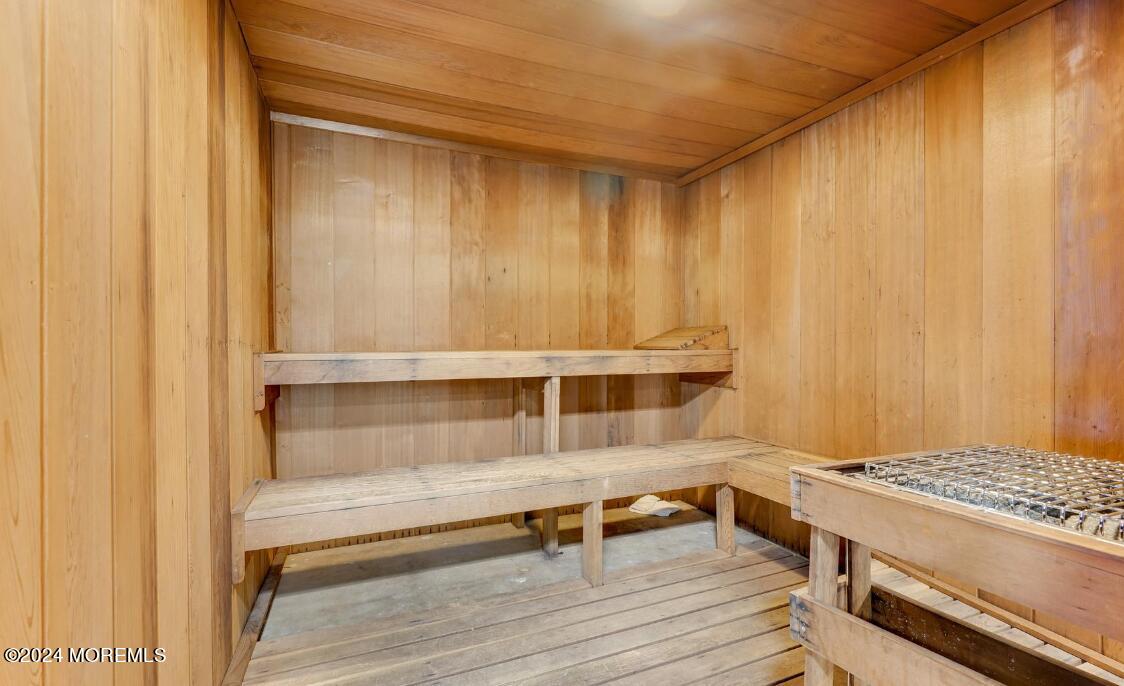 787 Ocean Avenue, 212