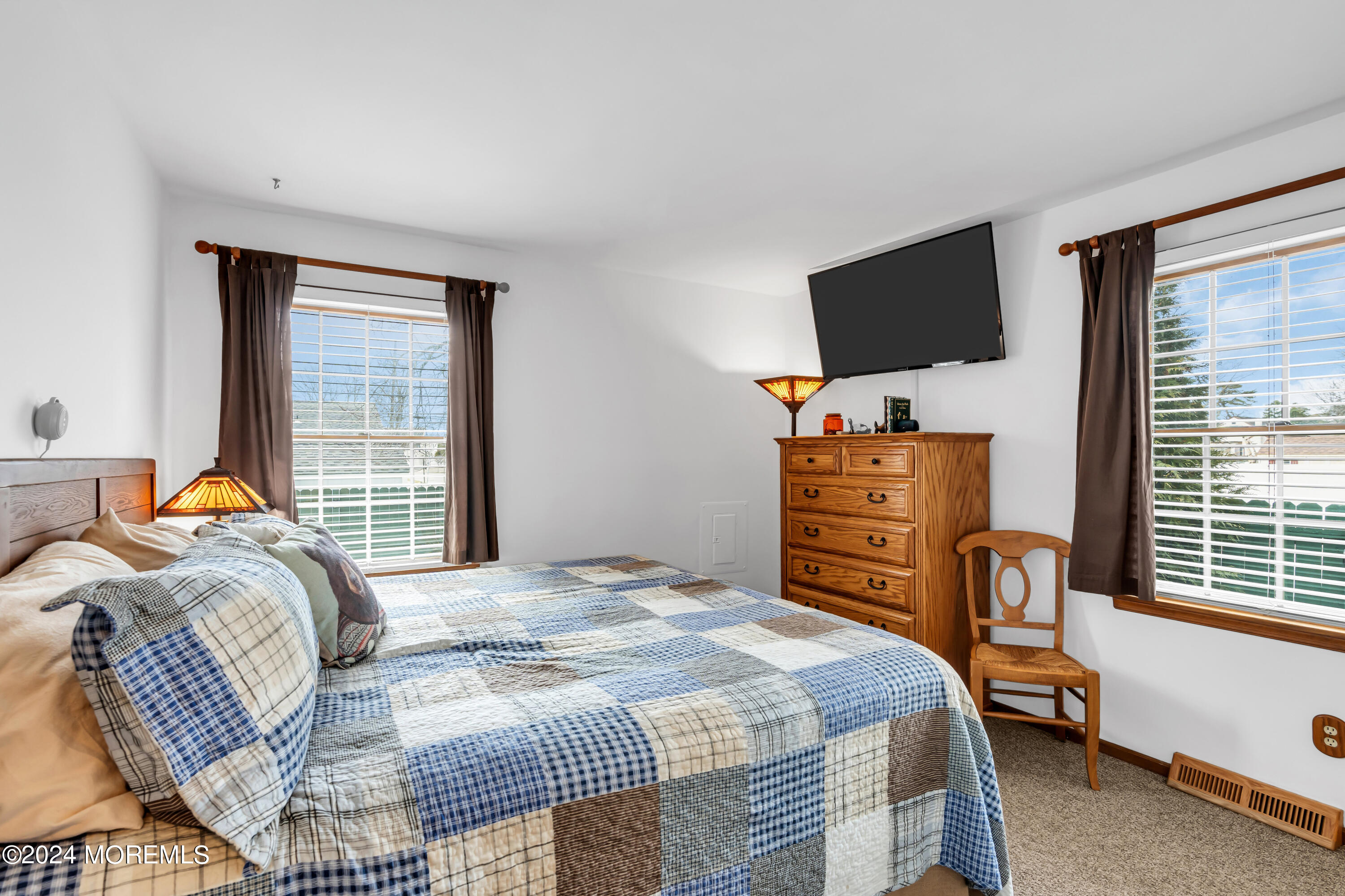 2126 Barnegat Boulevard