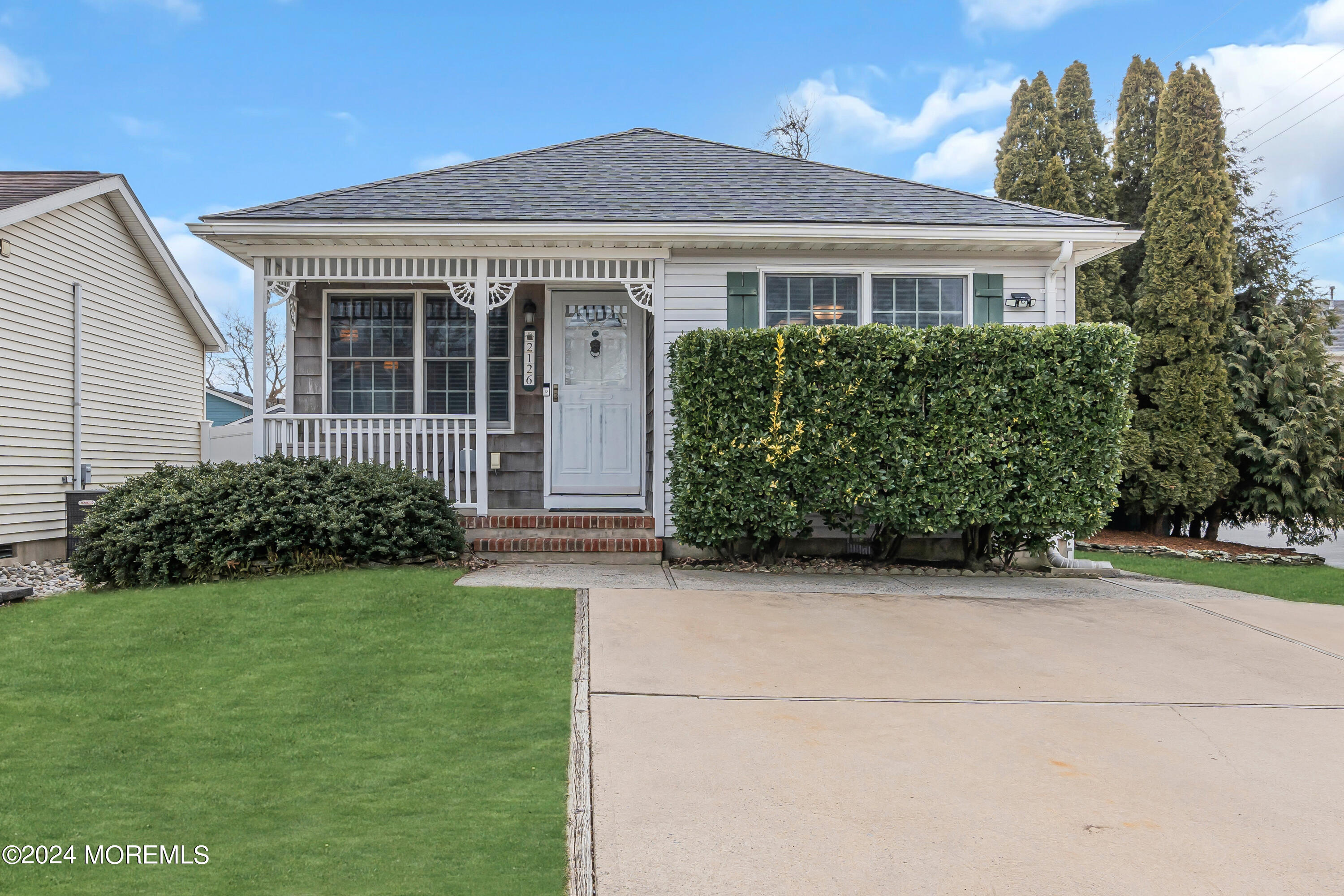 2126 Barnegat Boulevard