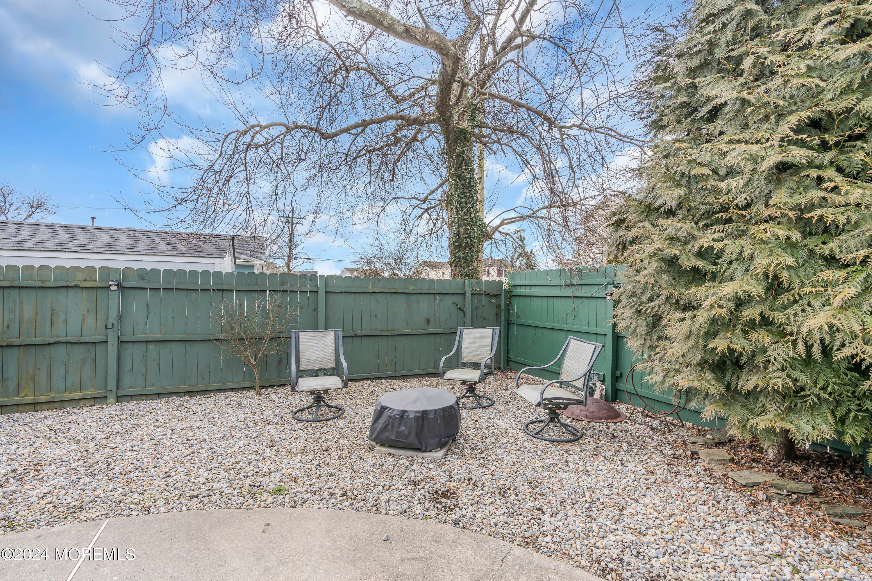 2126 Barnegat Boulevard