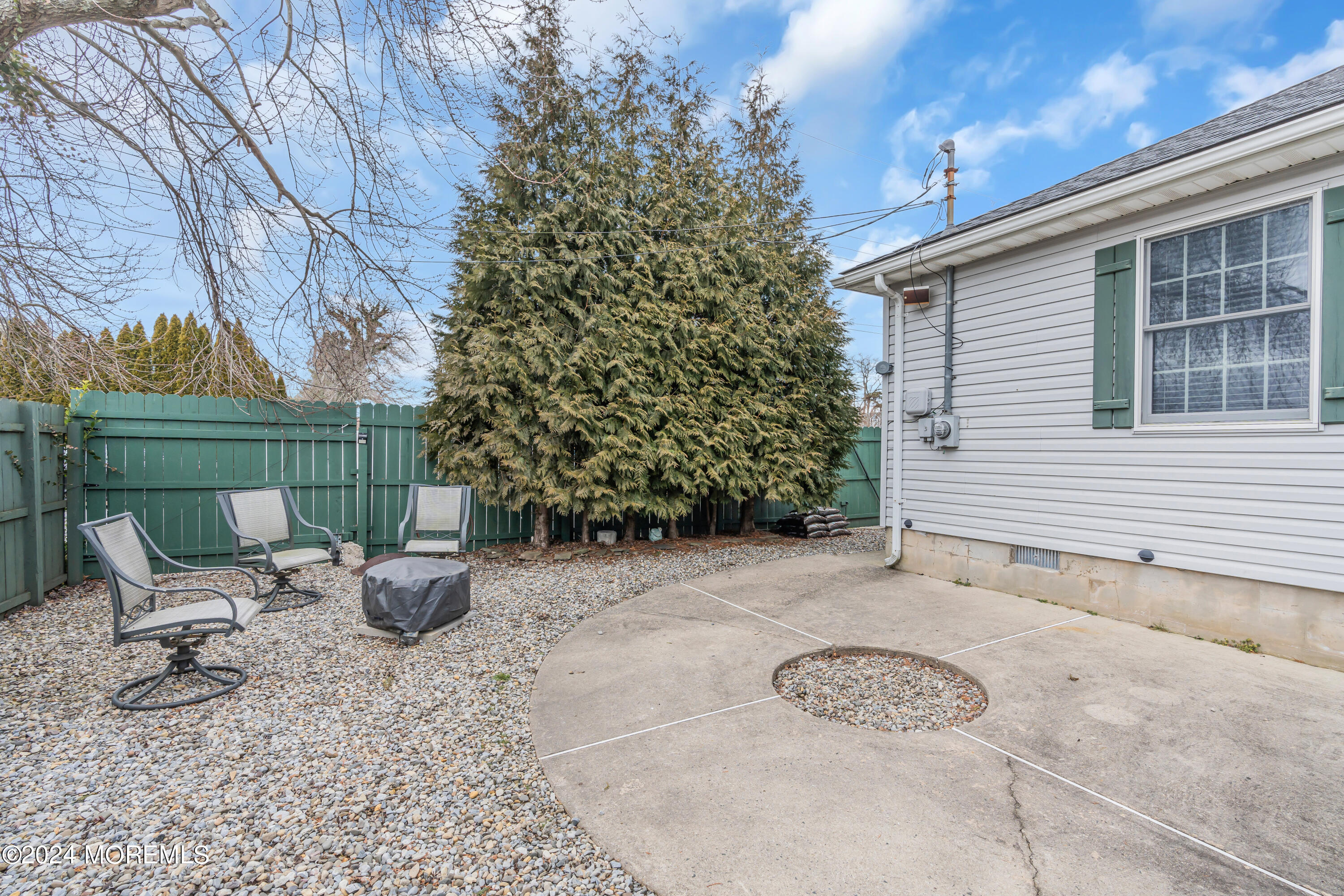 2126 Barnegat Boulevard