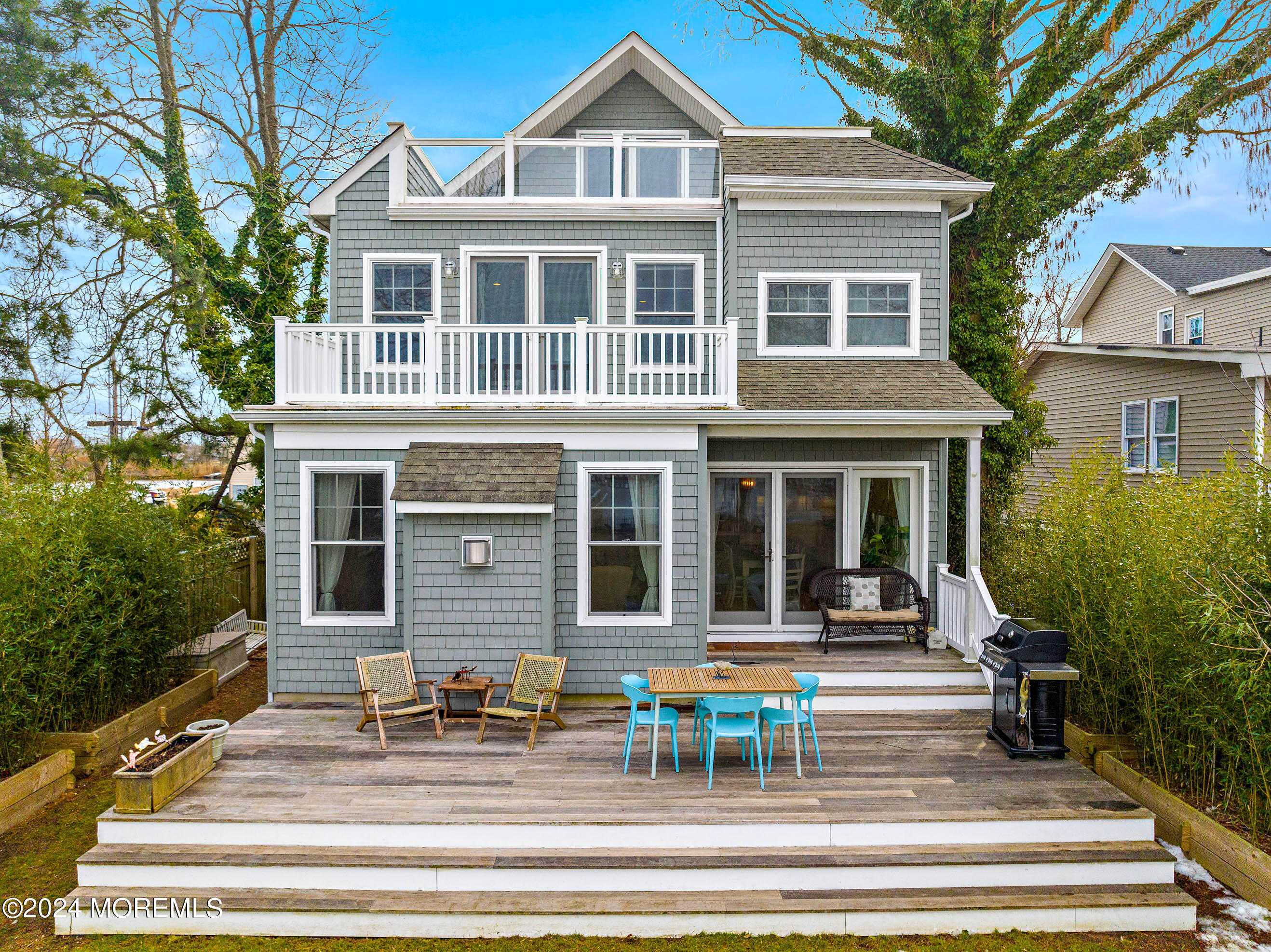 179 Riddle Avenue