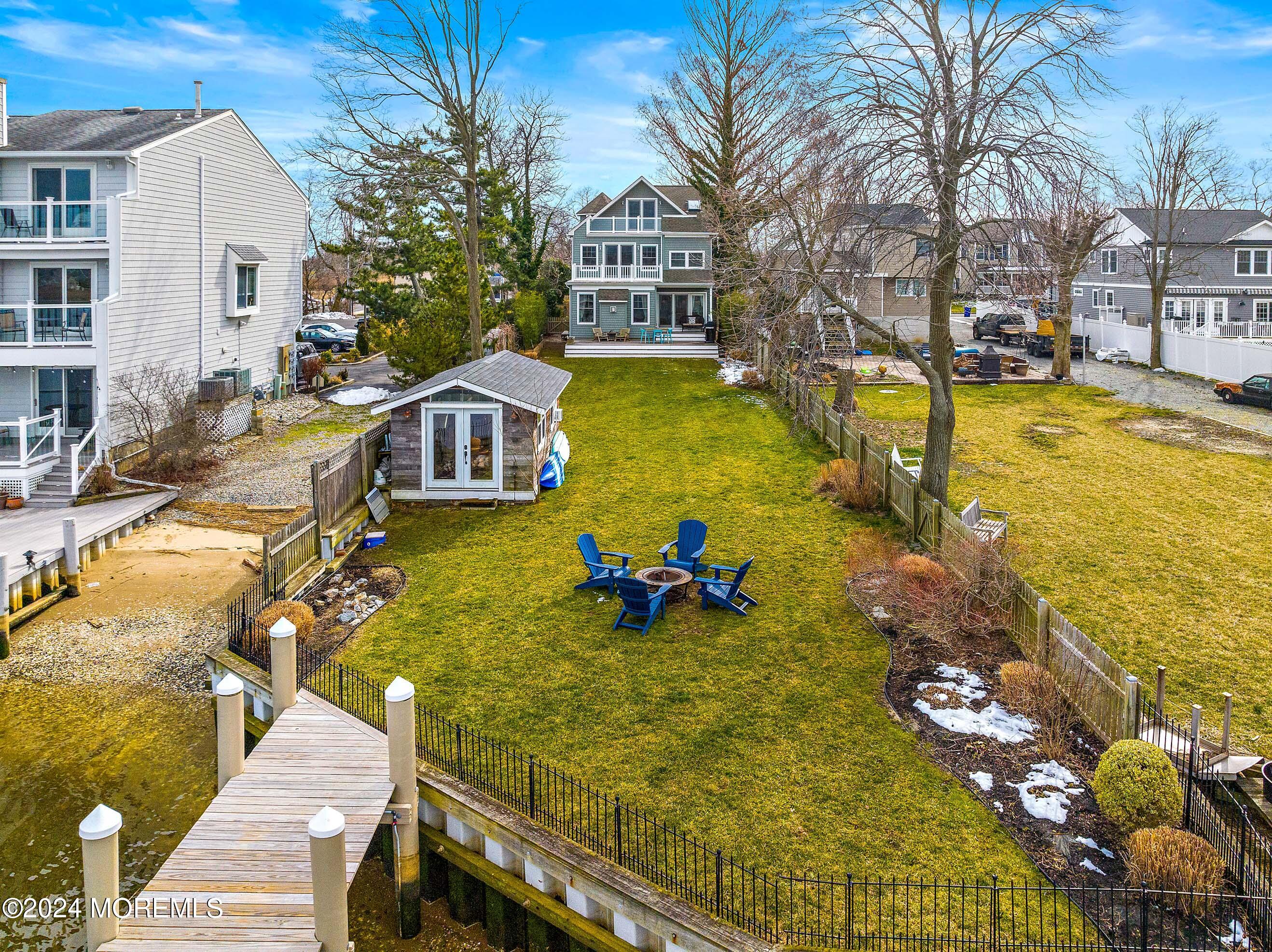 179 Riddle Avenue