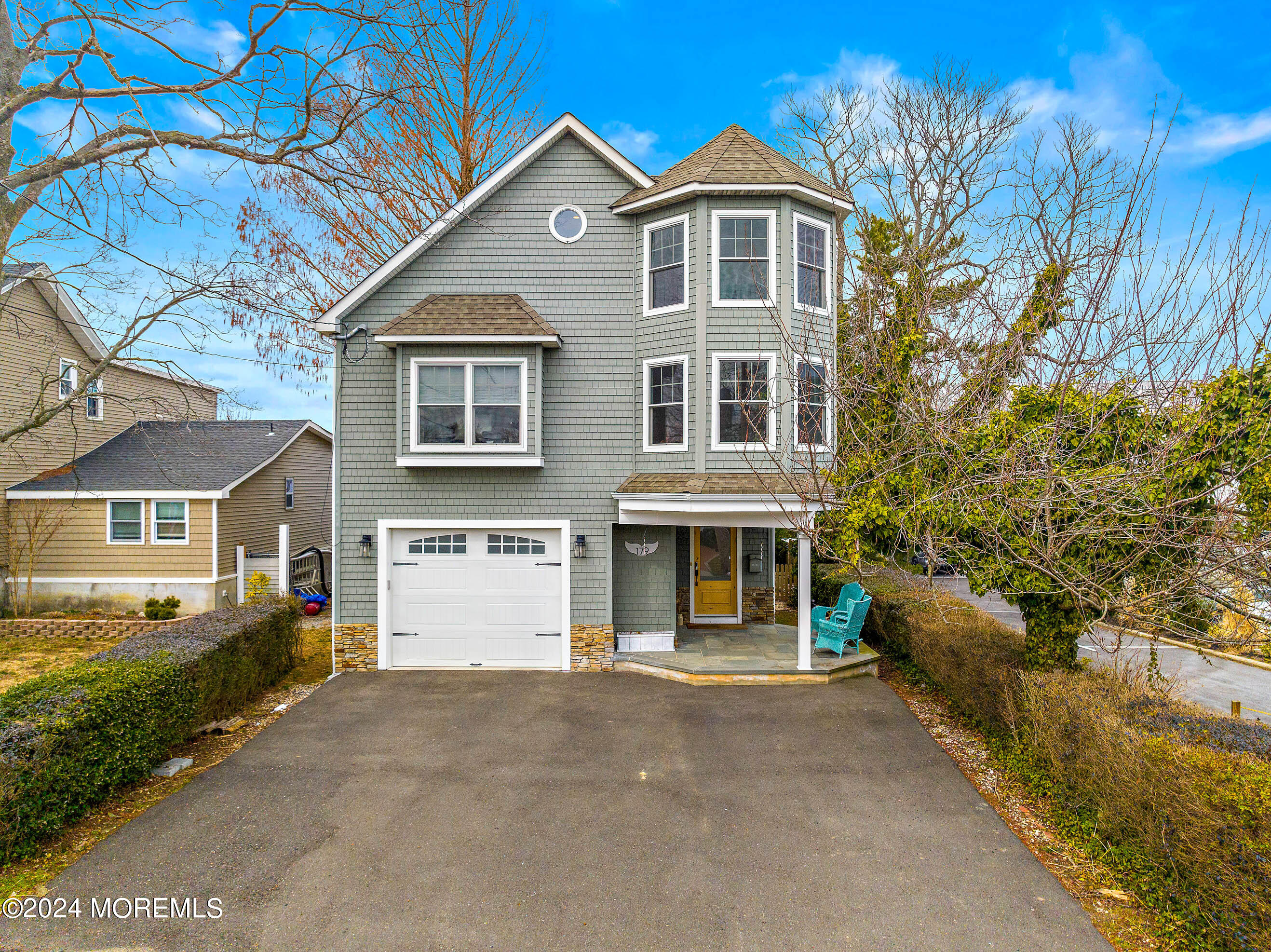 179 Riddle Avenue