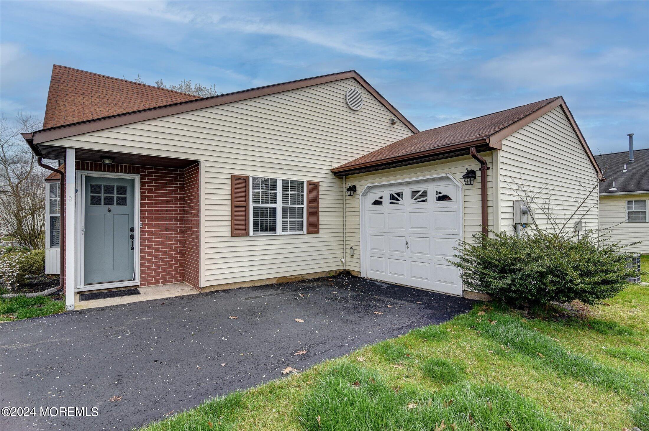 8 Edgeware Close, 1000