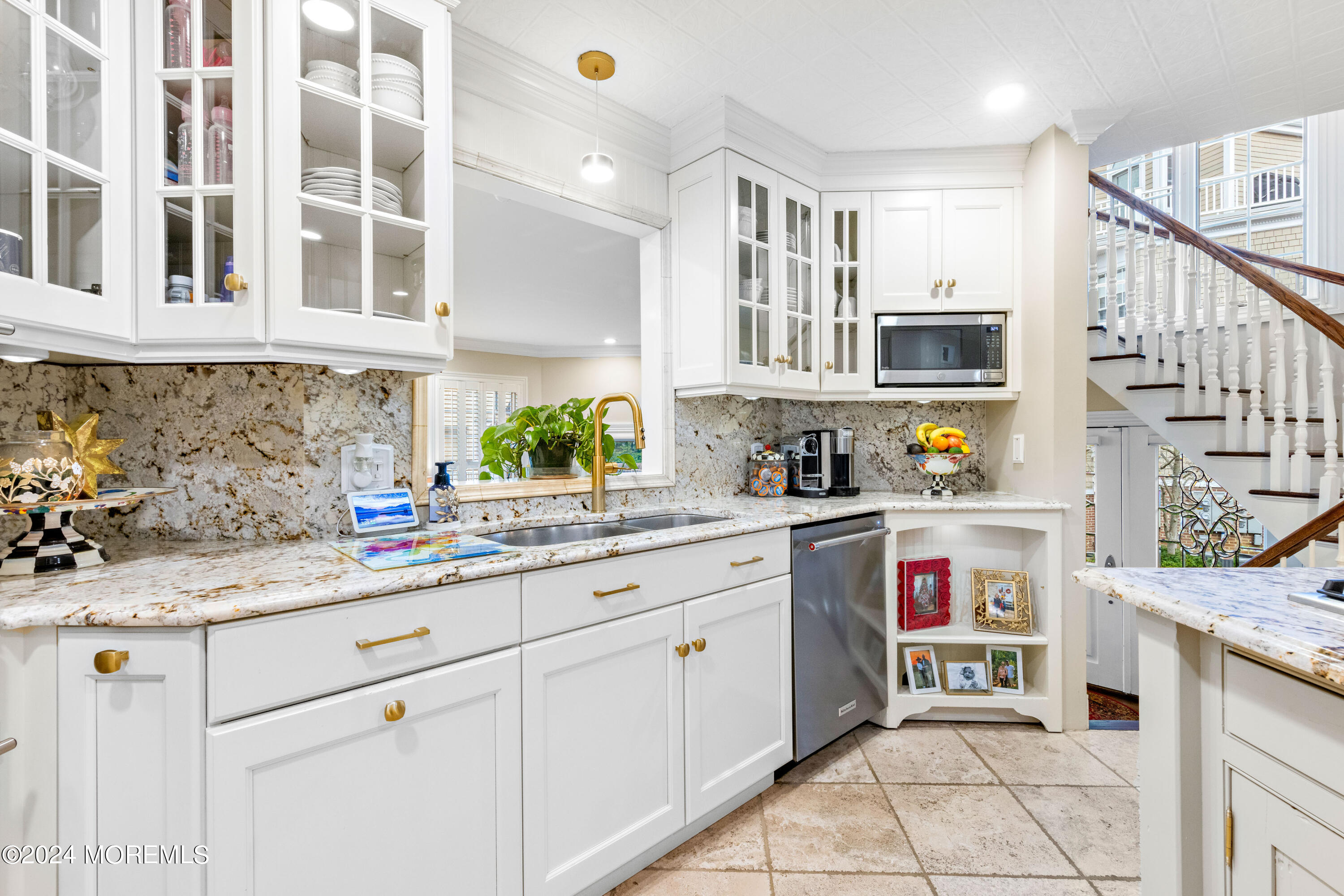 72A W Front Street