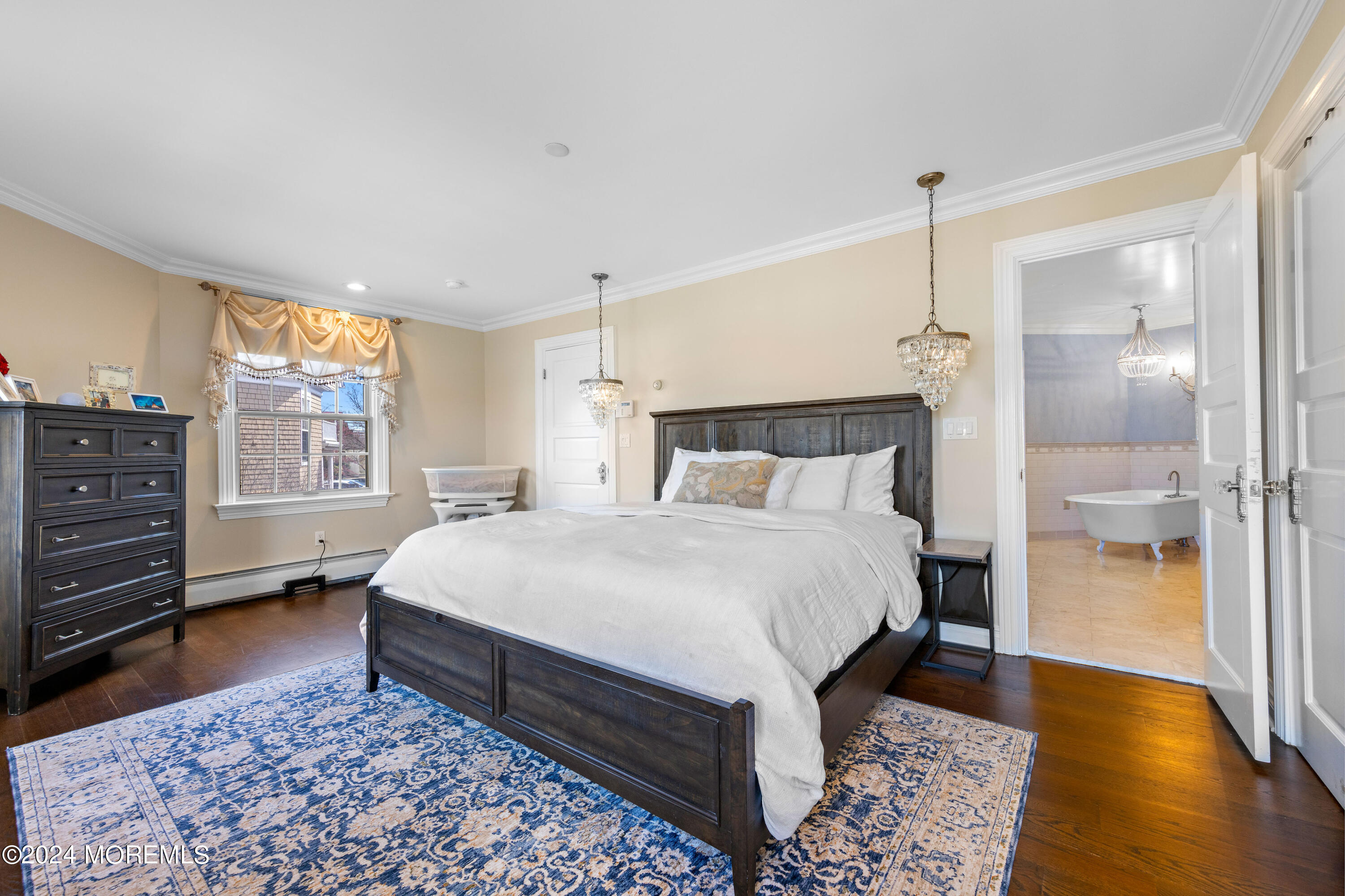 72A W Front Street