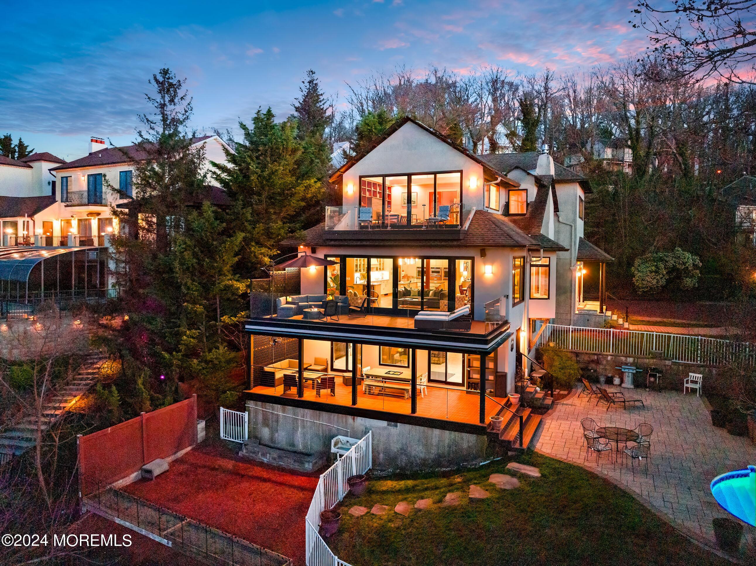 126 Ocean Boulevard