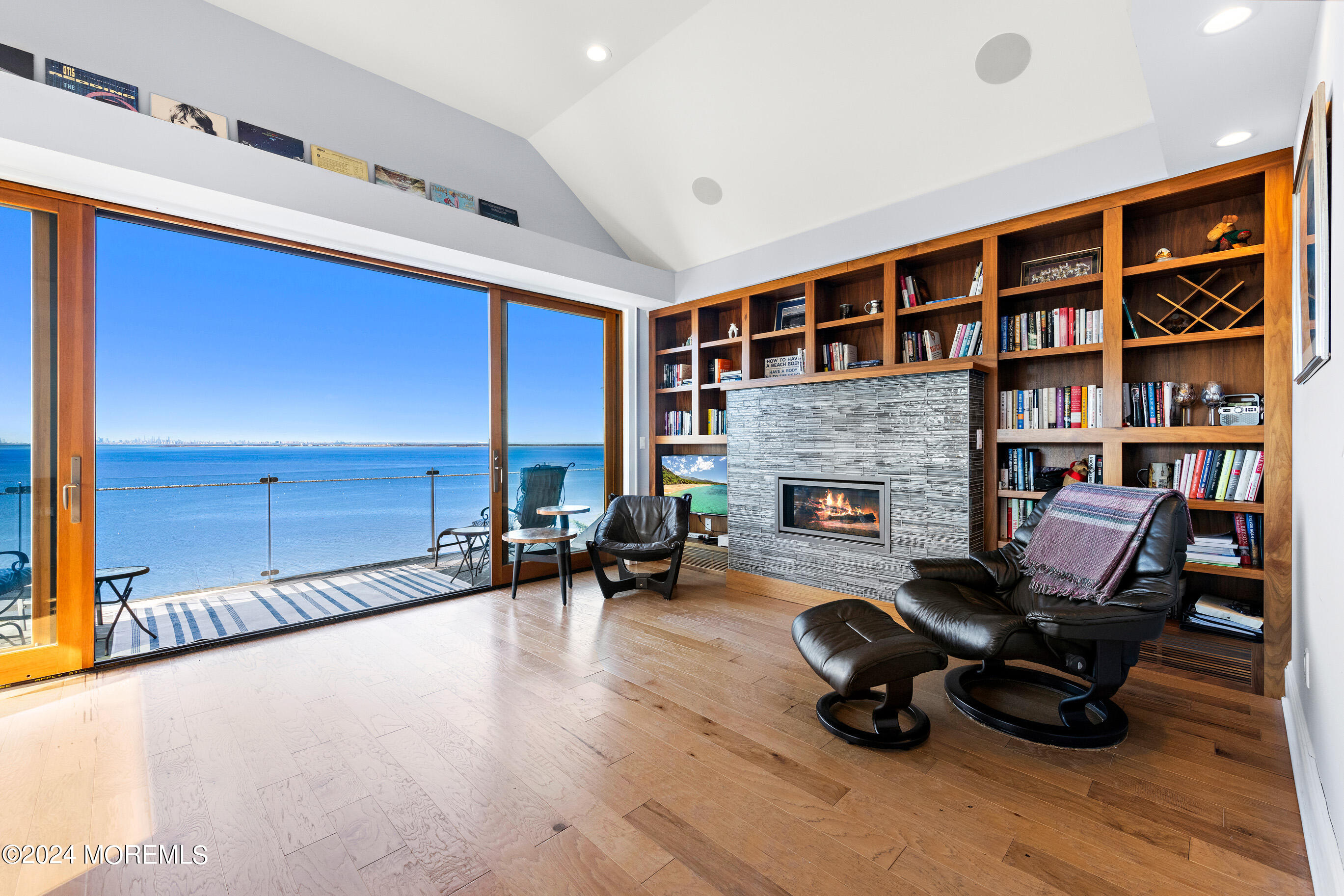 126 Ocean Boulevard