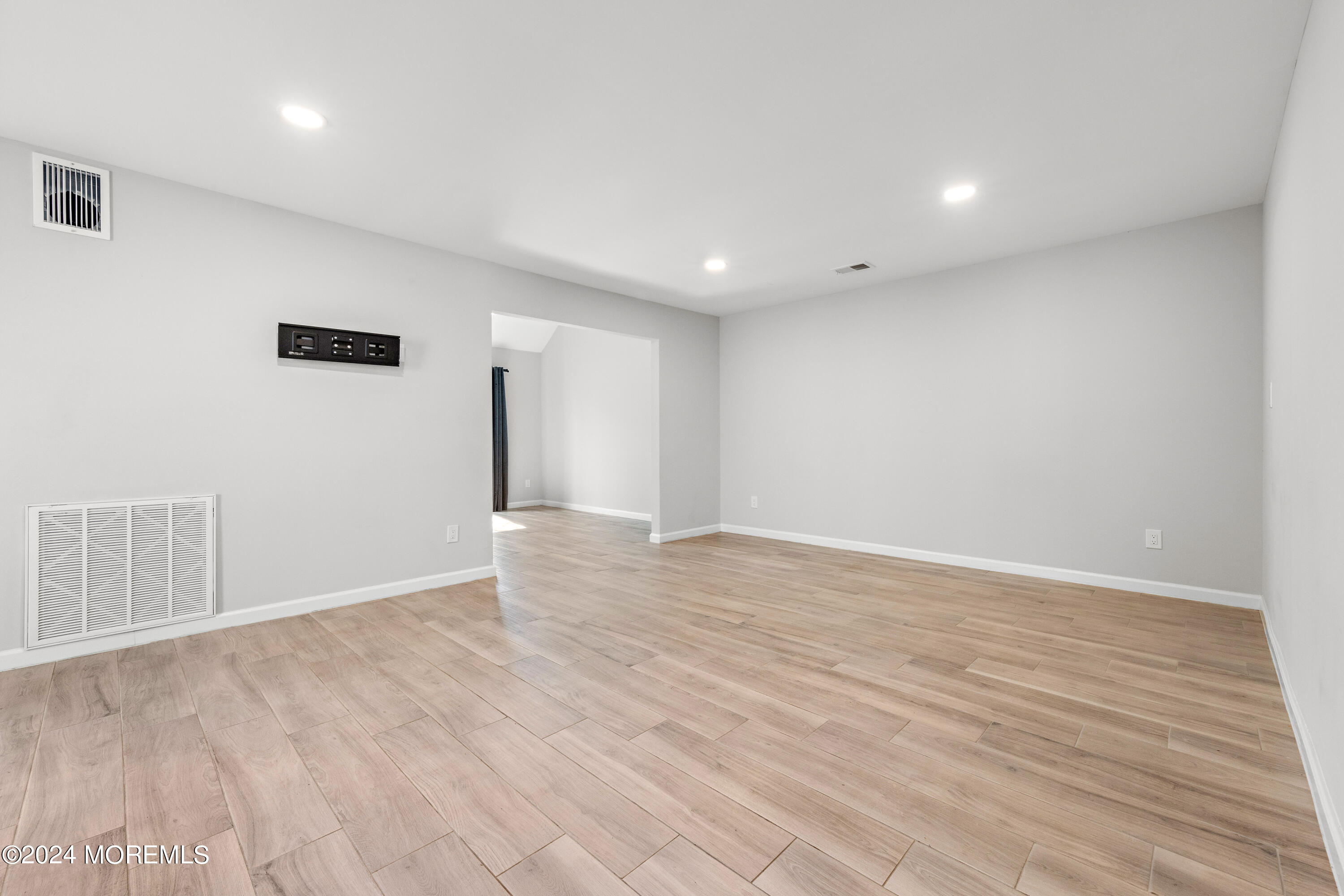 15 Twain Court