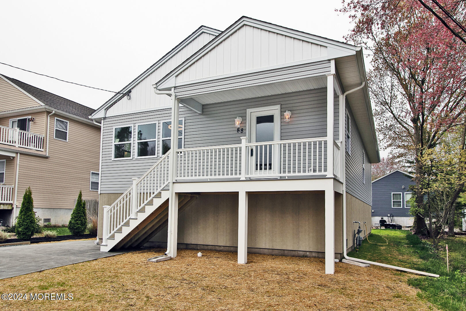 88 Dock Avenue