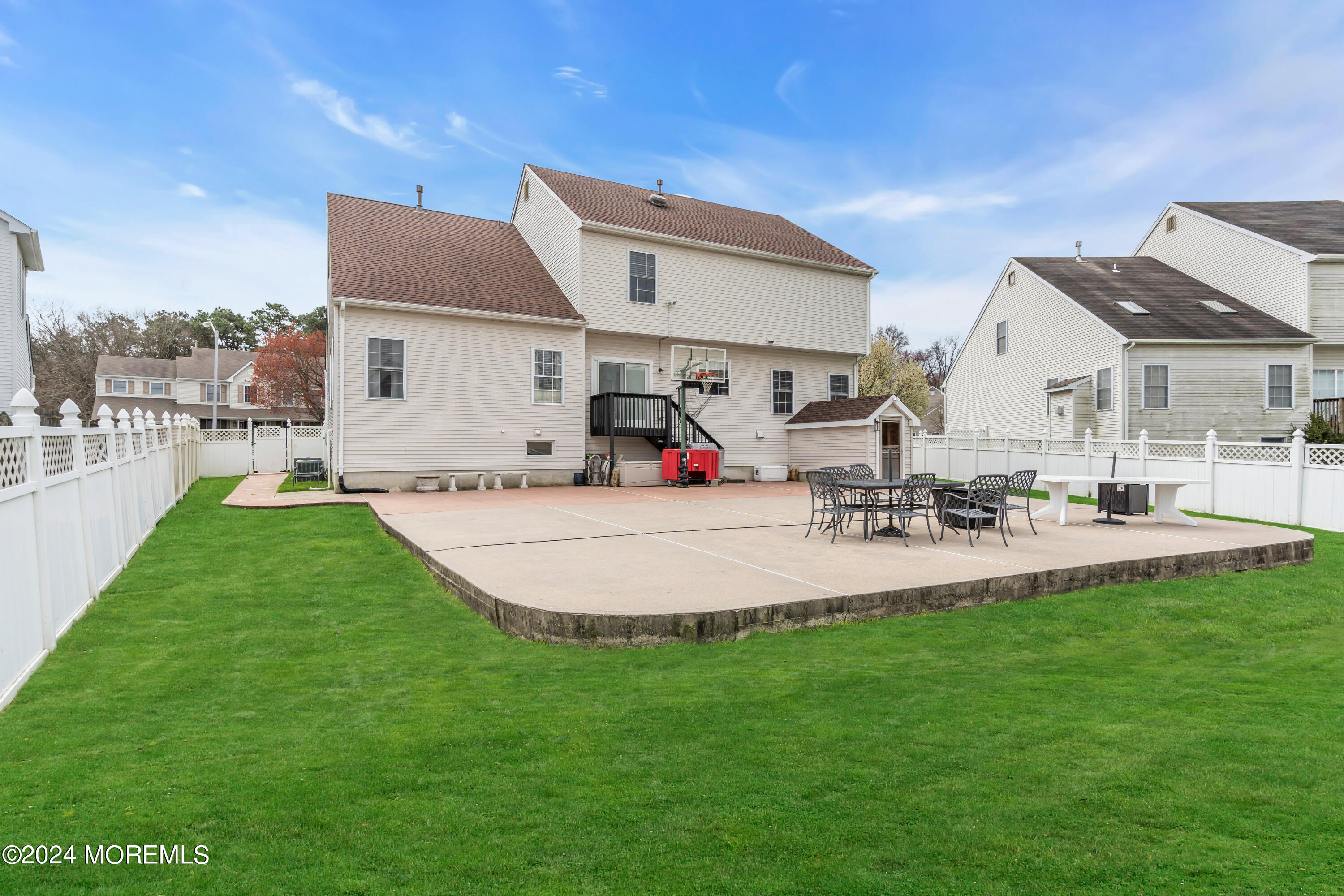17 Gristmill Road