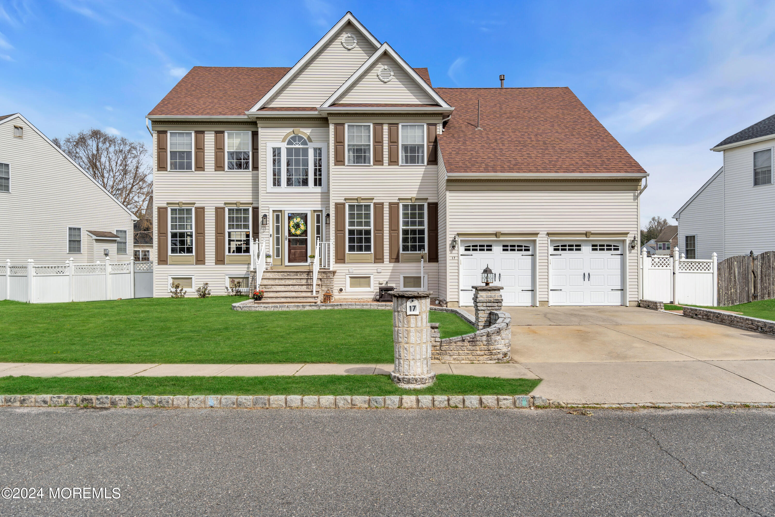 17 Gristmill Road