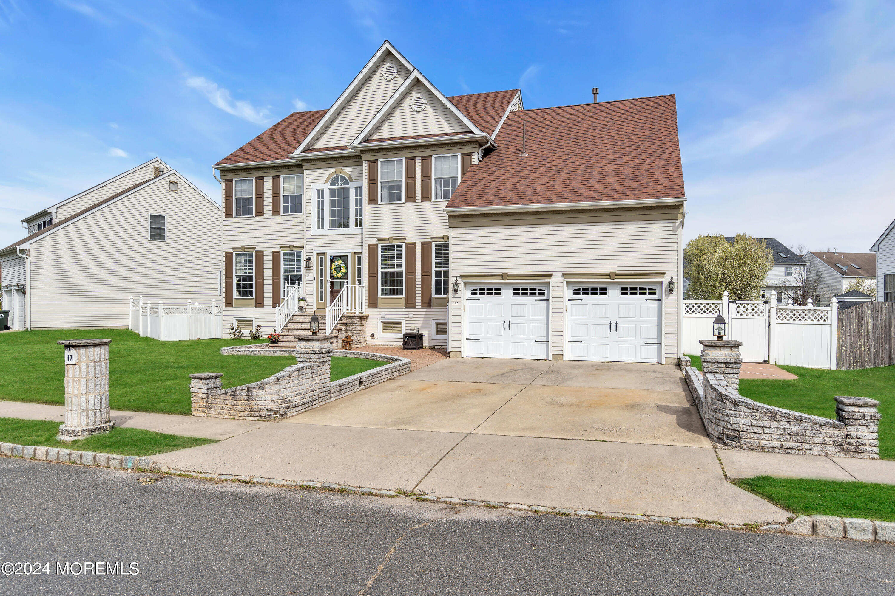 17 Gristmill Road
