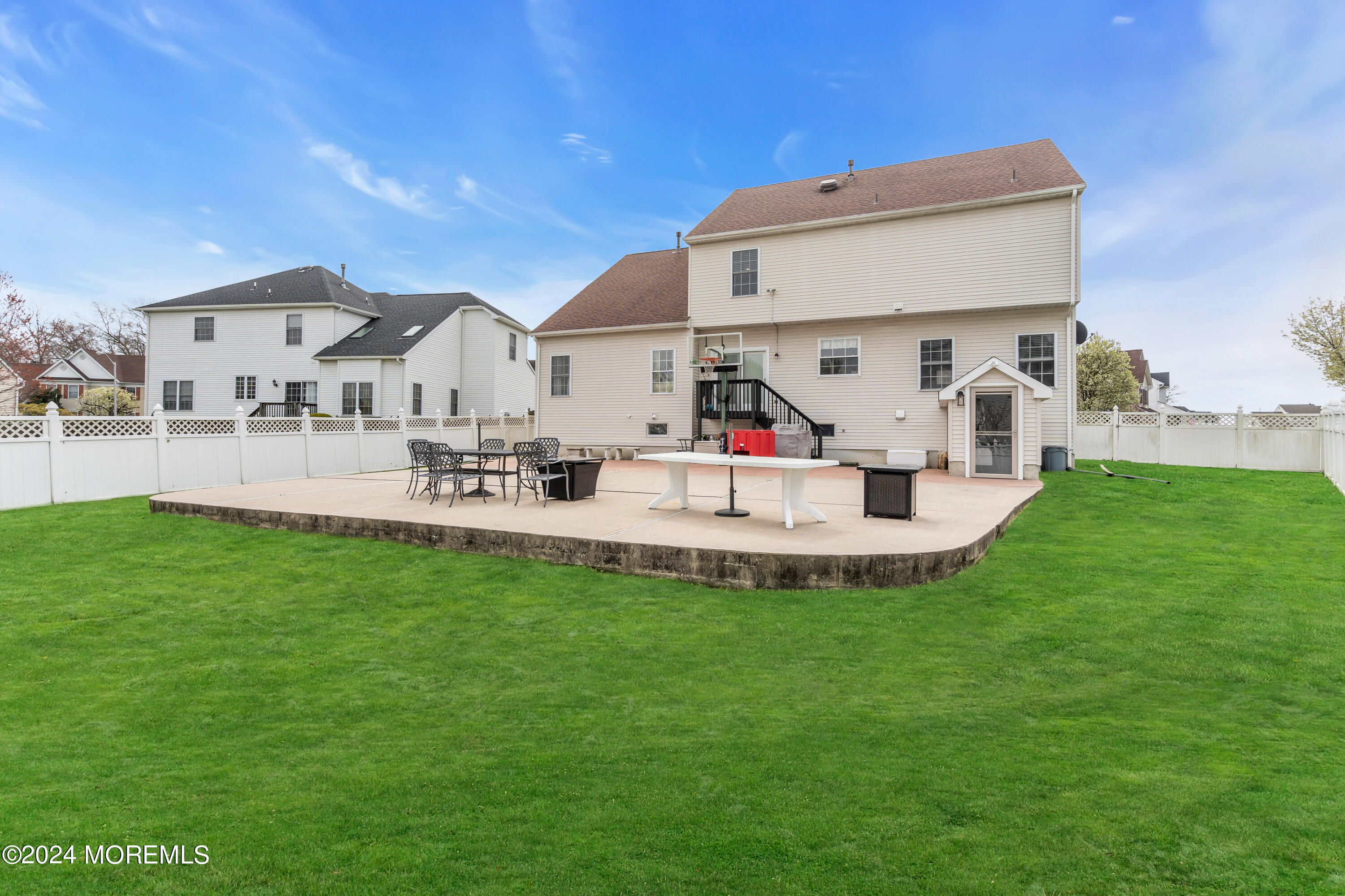 17 Gristmill Road