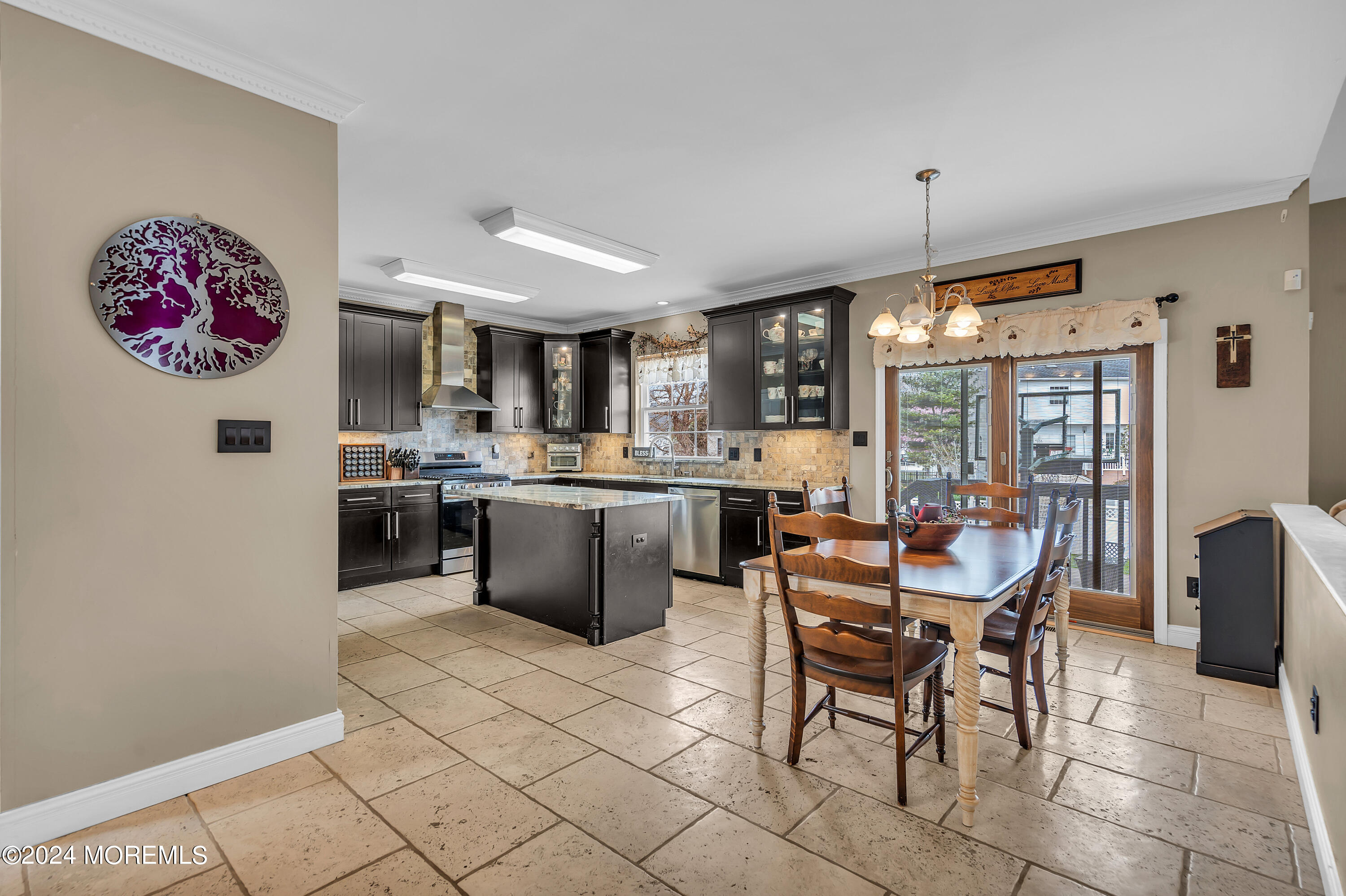 17 Gristmill Road