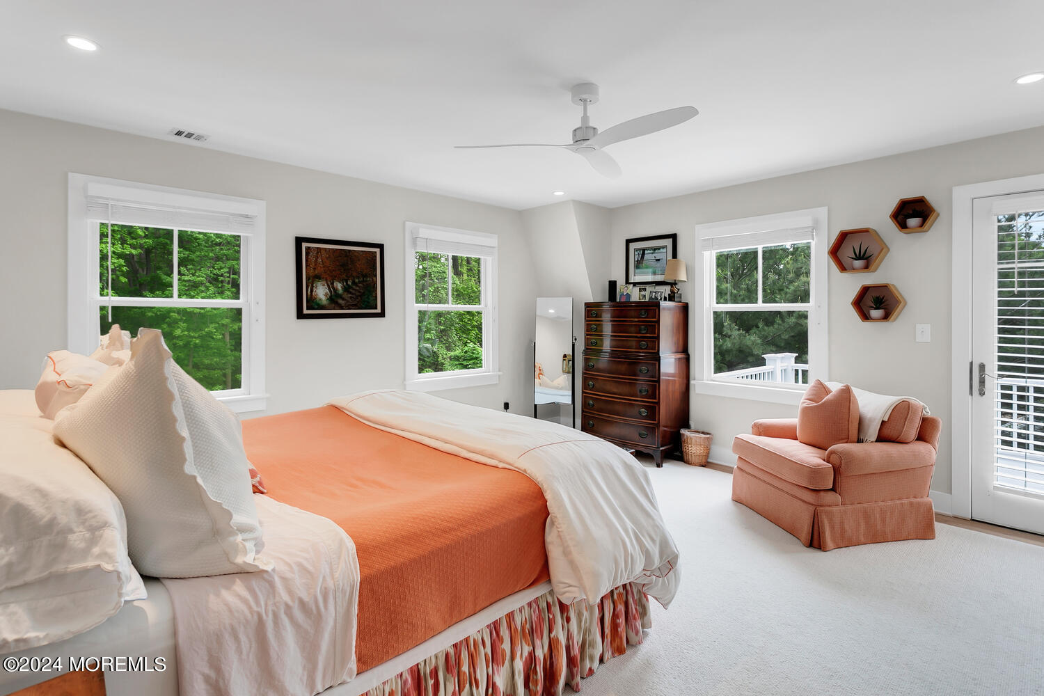 40 Brookside Farm Road
