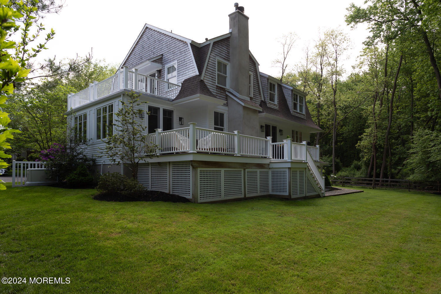 40 Brookside Farm Road