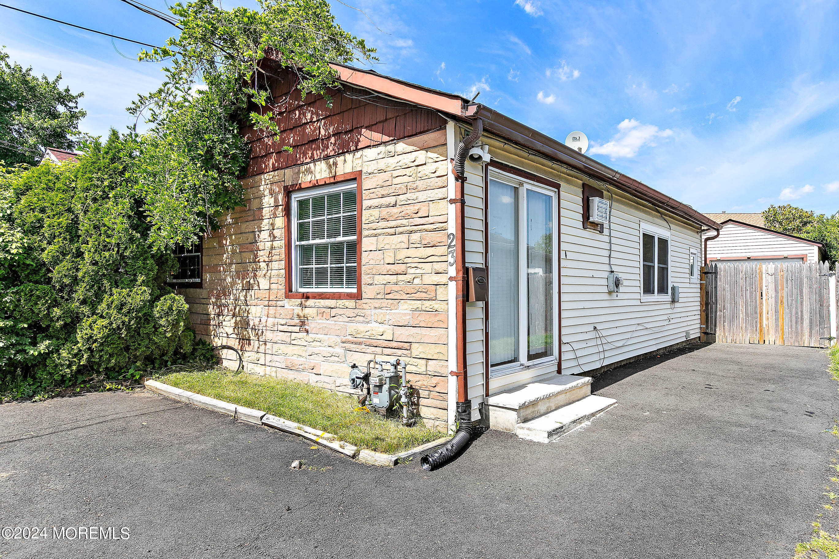 23 Lantana Way
