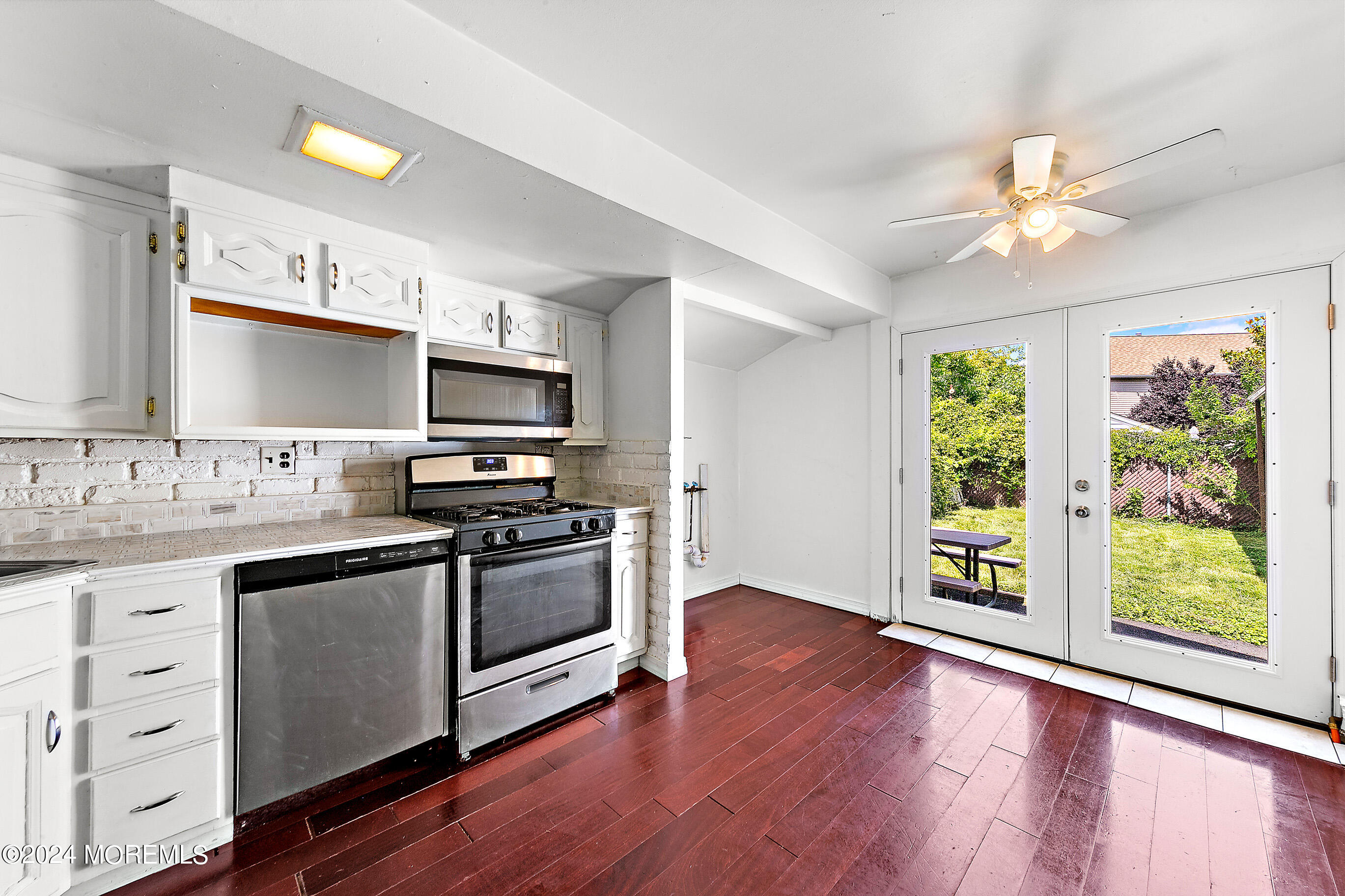 23 Lantana Way