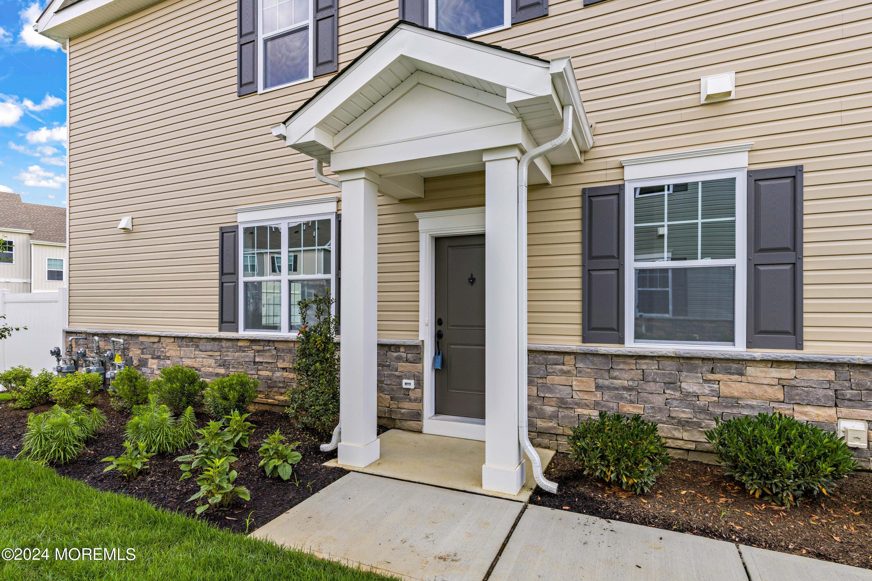 27 Coburgh Drive