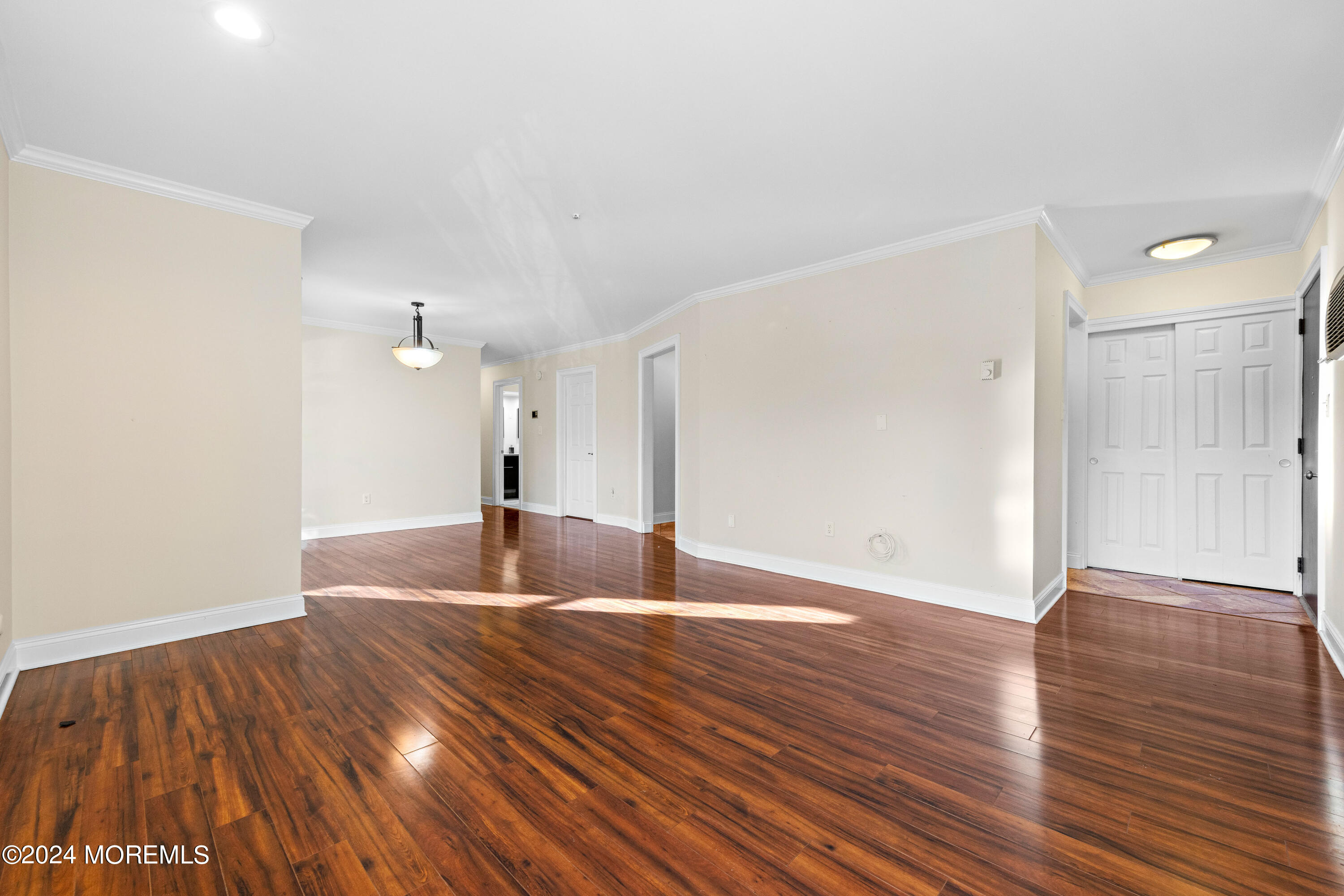 55 Amberly Drive, F