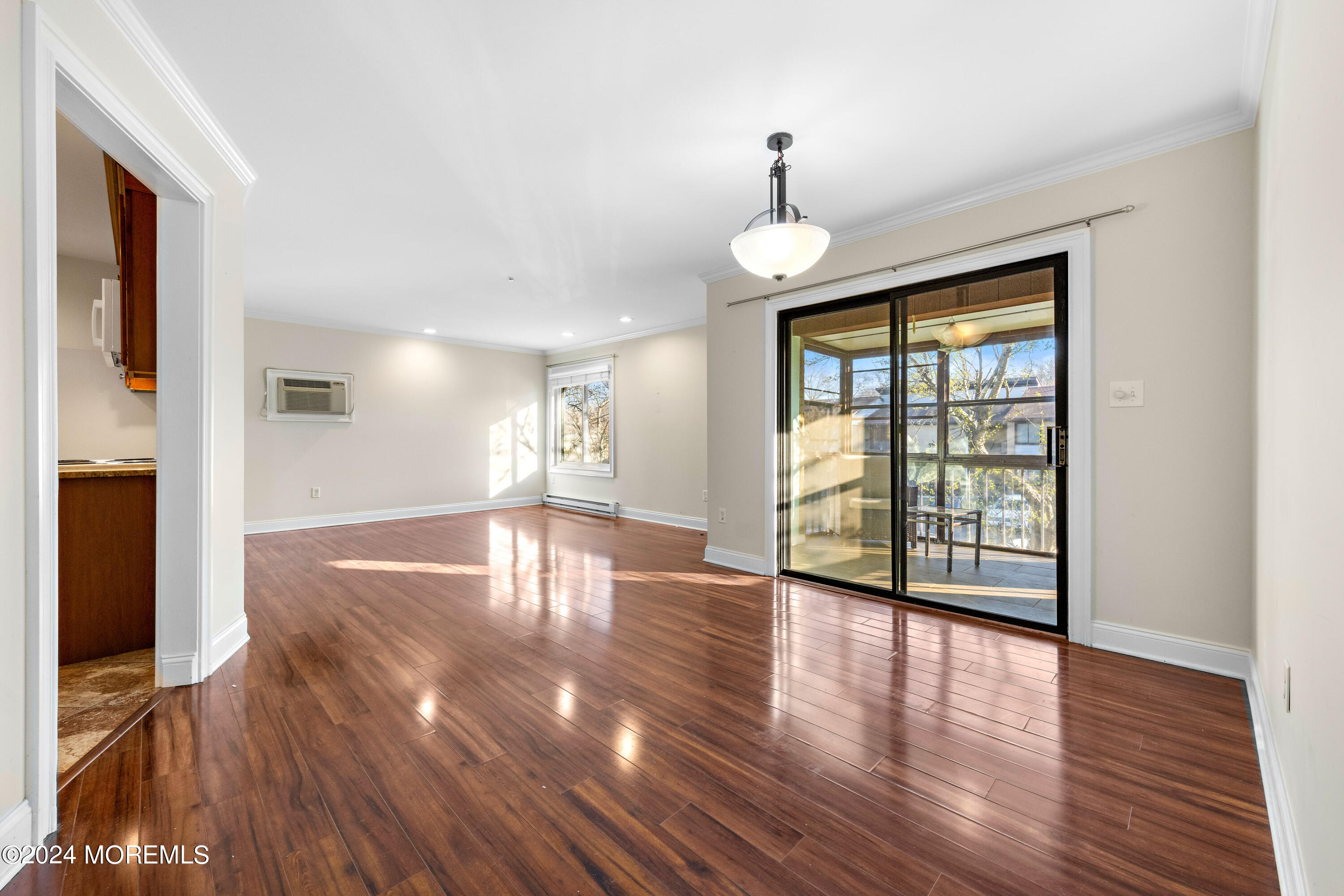 55 Amberly Drive, F