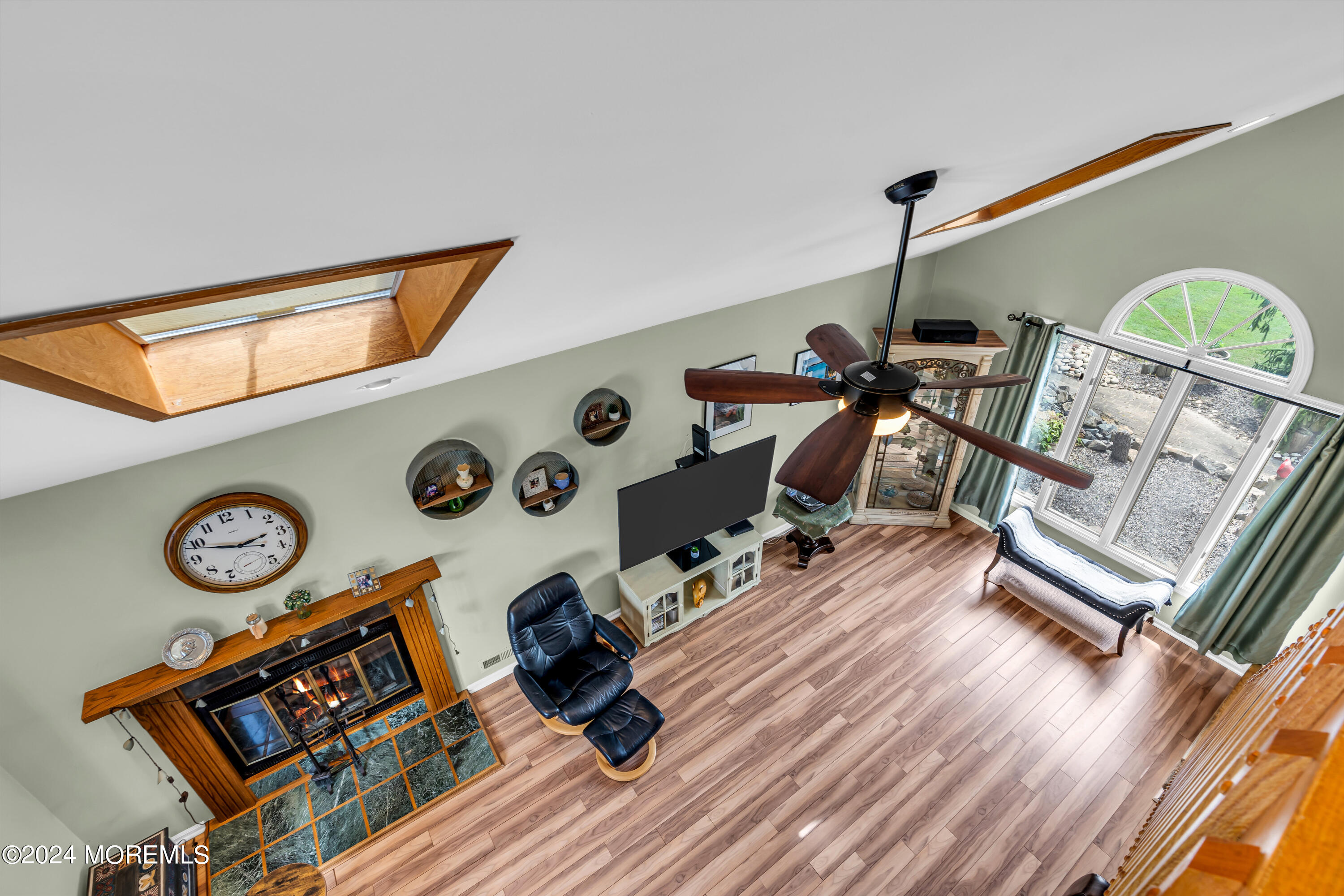 15 Mcqueen Boulevard