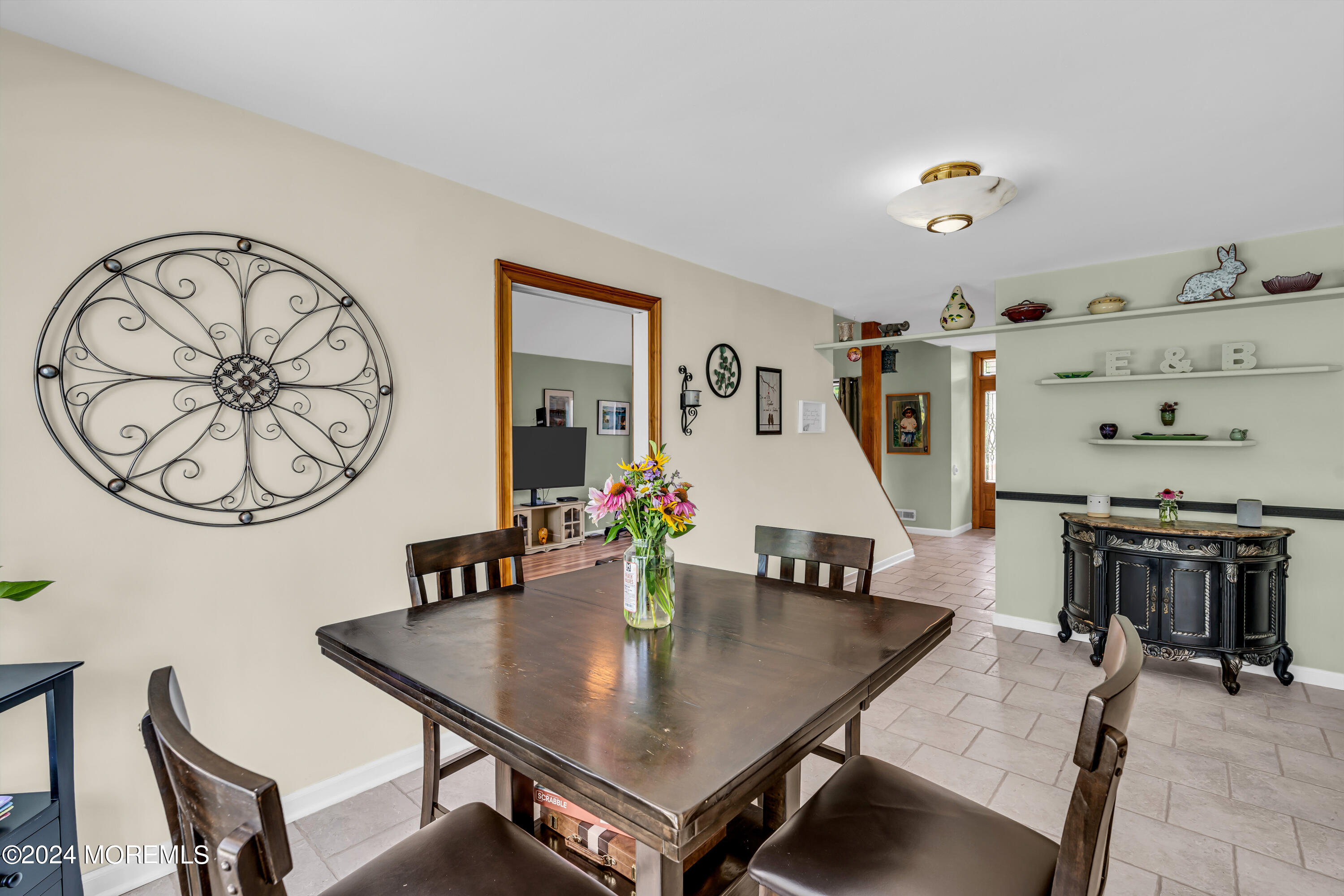 15 Mcqueen Boulevard