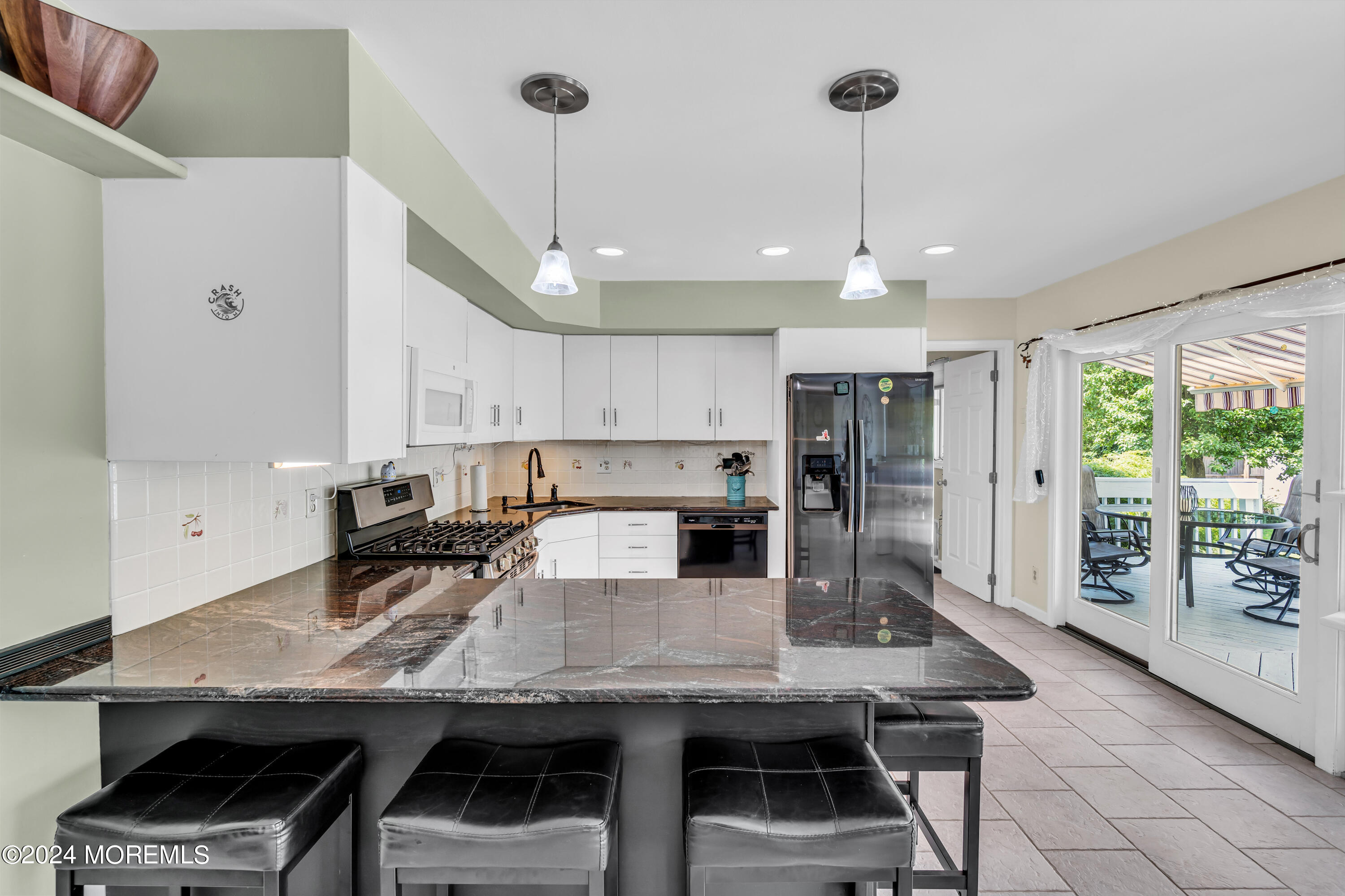 15 Mcqueen Boulevard