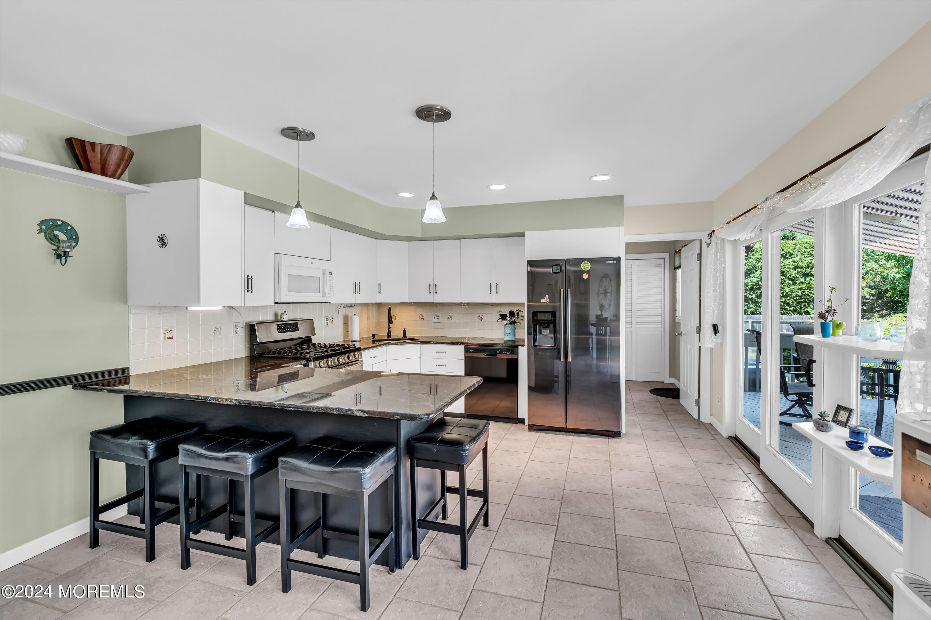 15 Mcqueen Boulevard