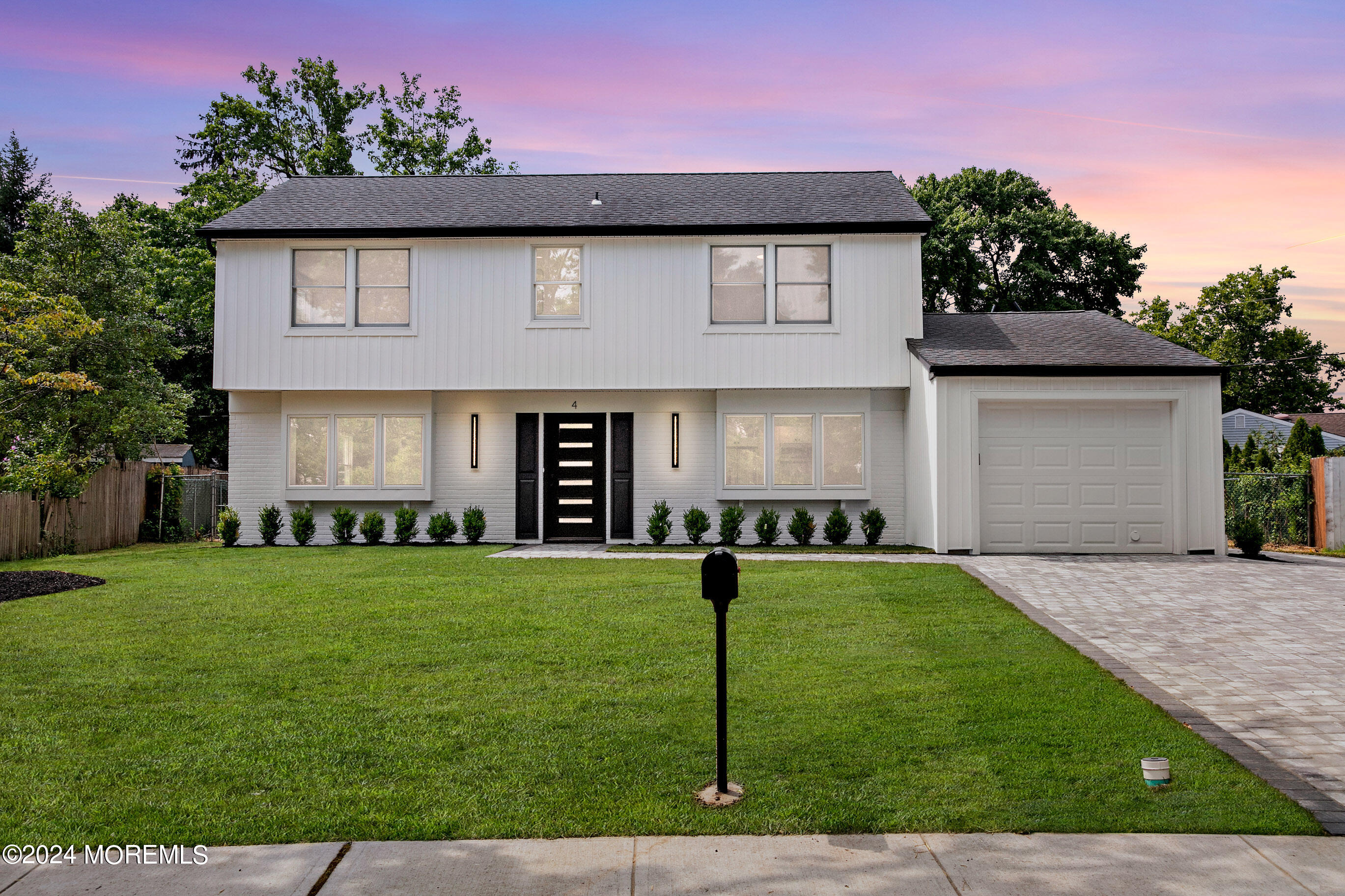 4 Ambler Court