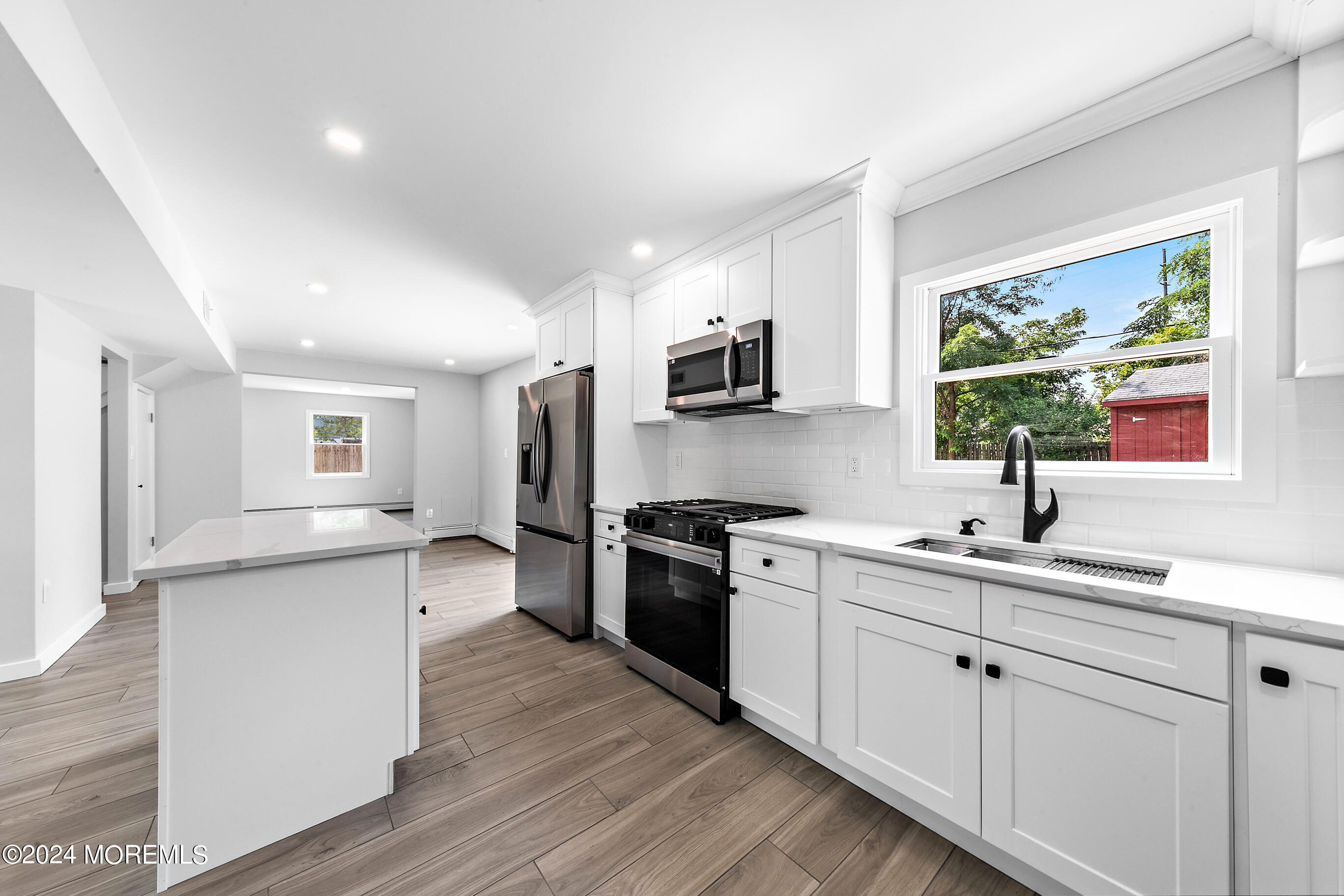 4 Ambler Court