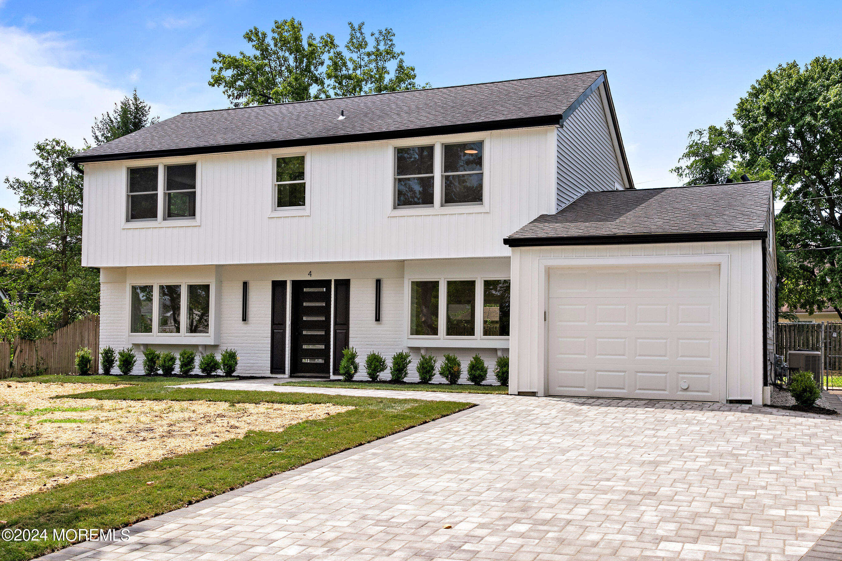 4 Ambler Court