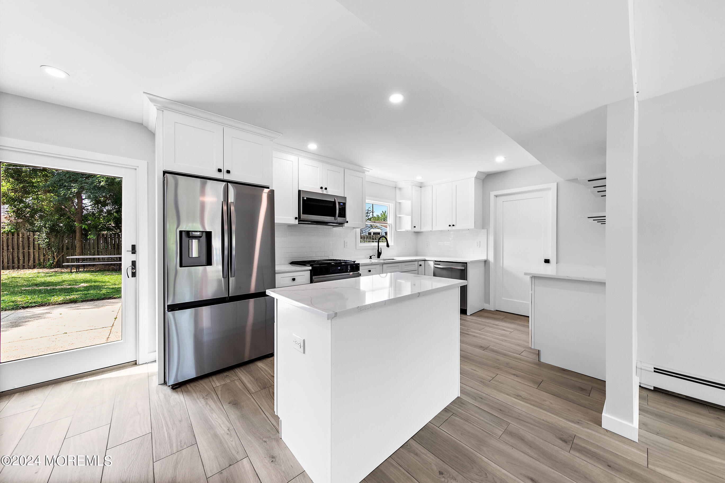 4 Ambler Court