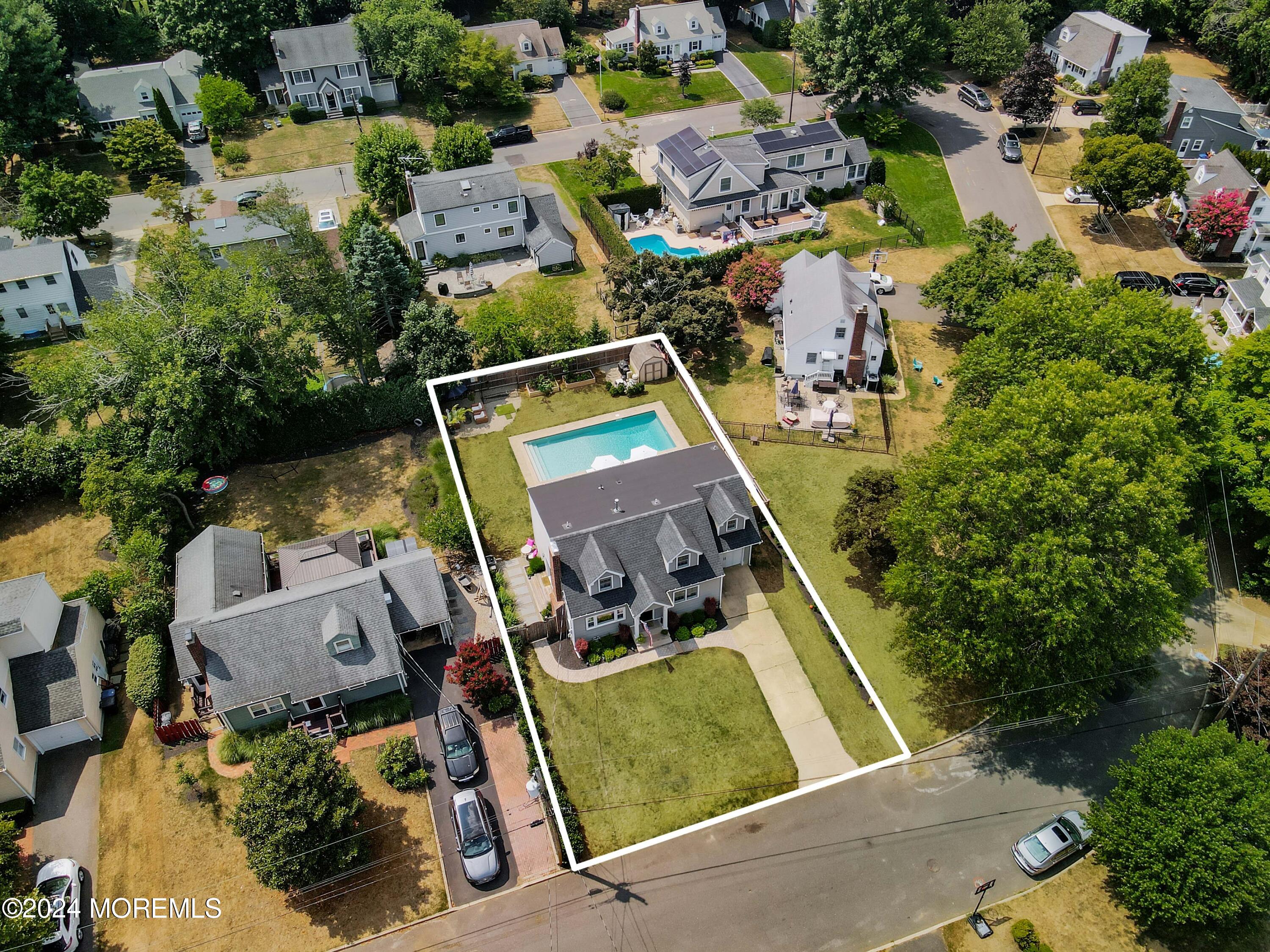 109 Robinson Place