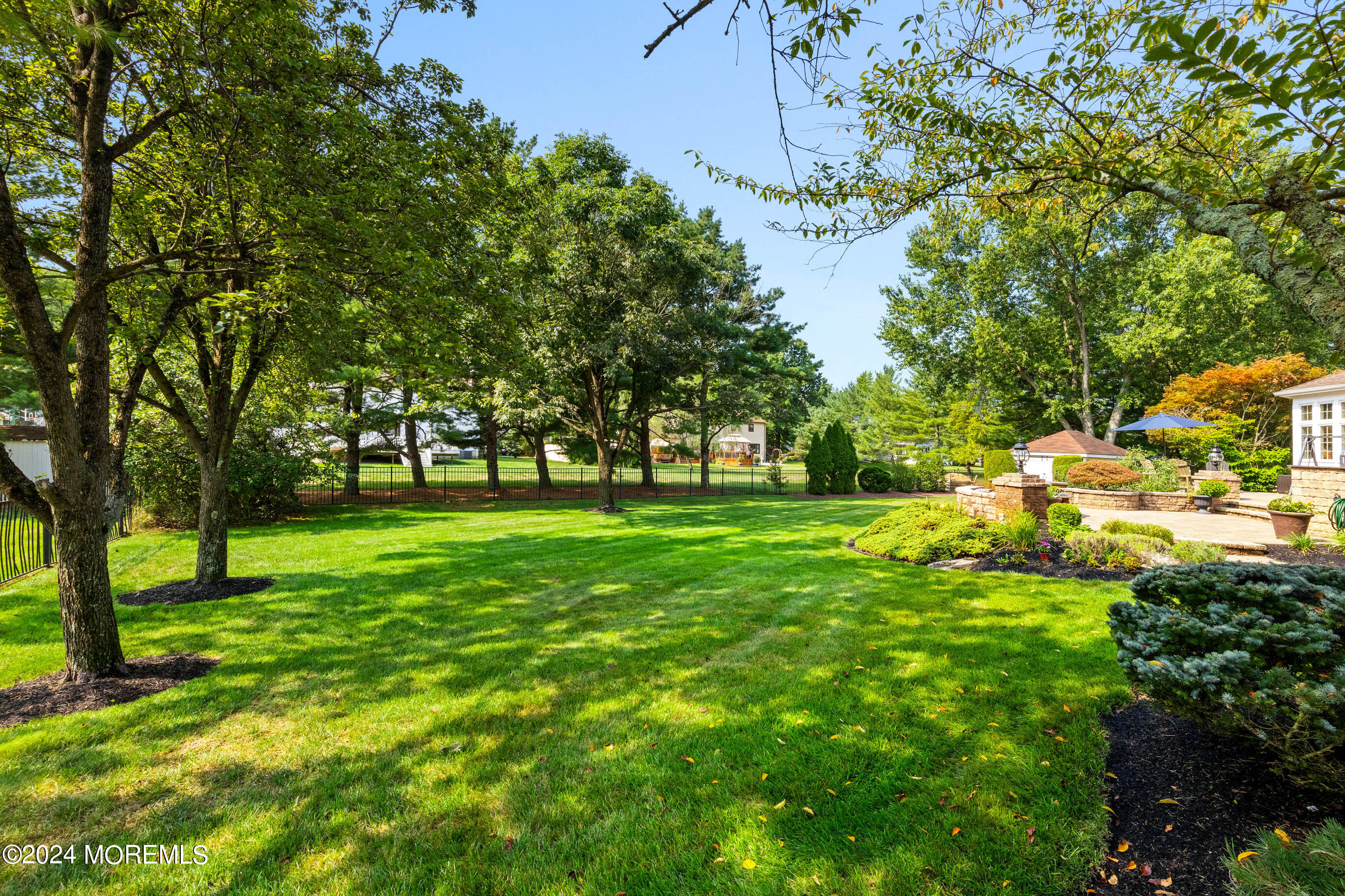 12 Buck Drive