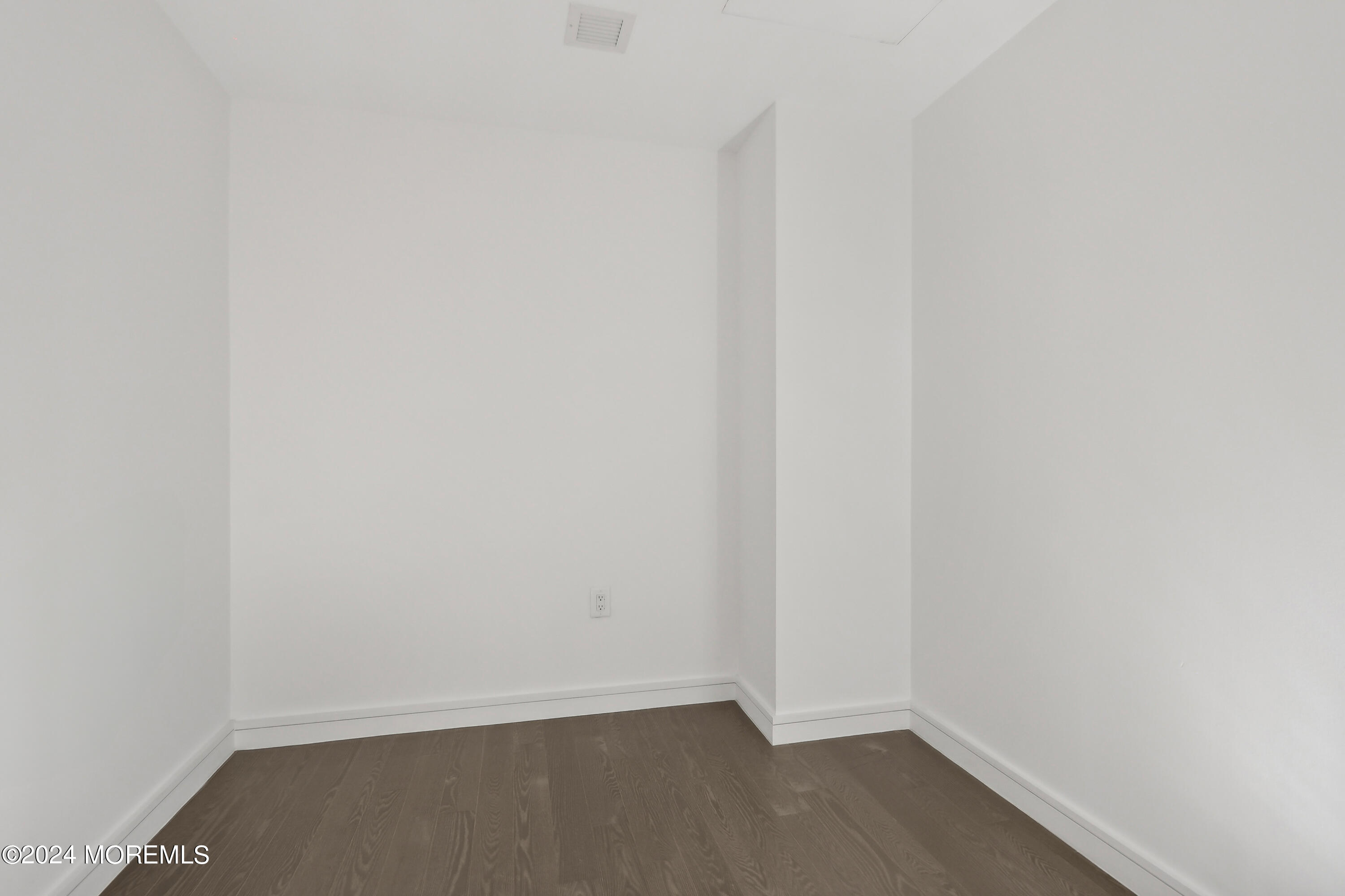 20 Melrose Terrace, 605