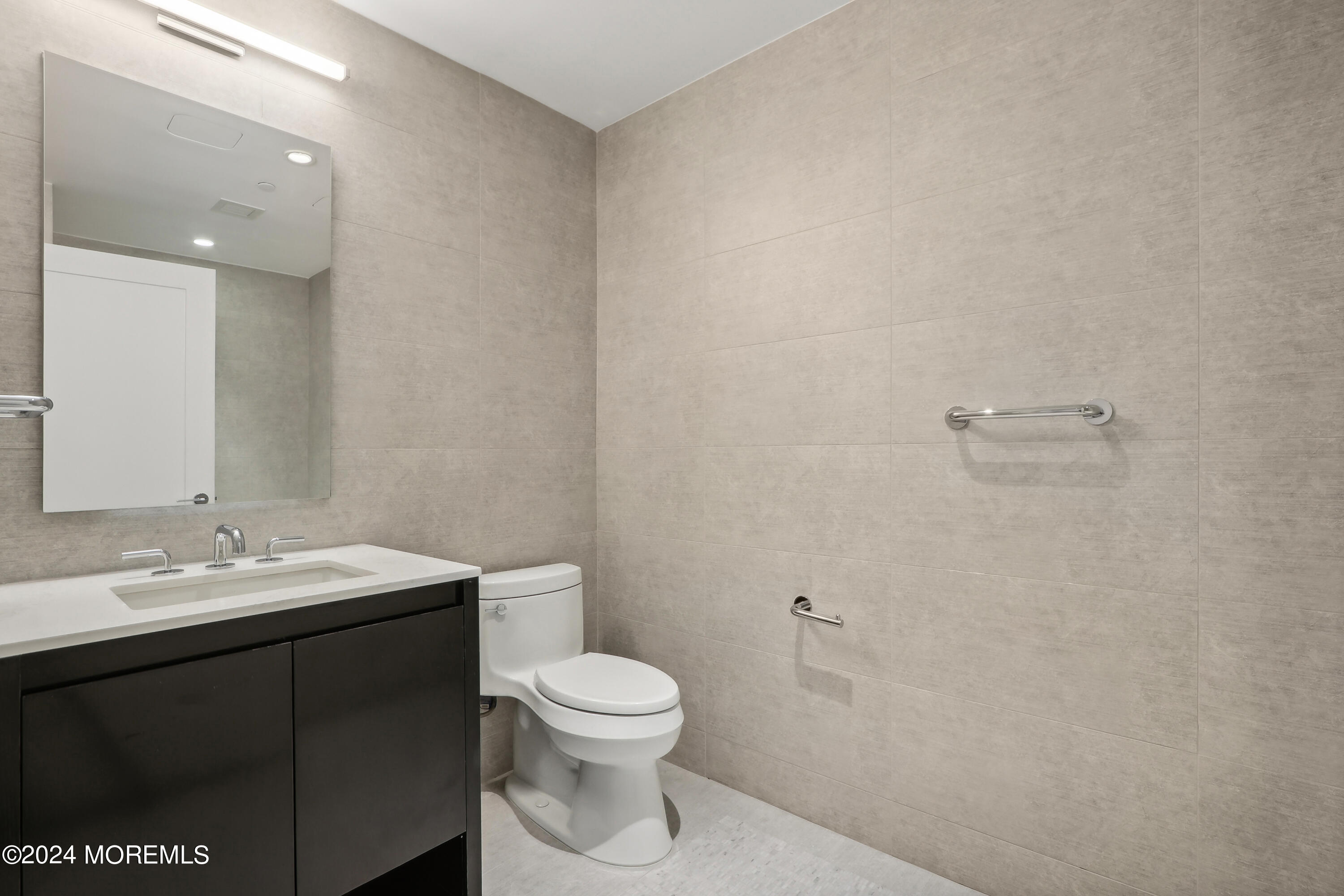 20 Melrose Terrace, 605