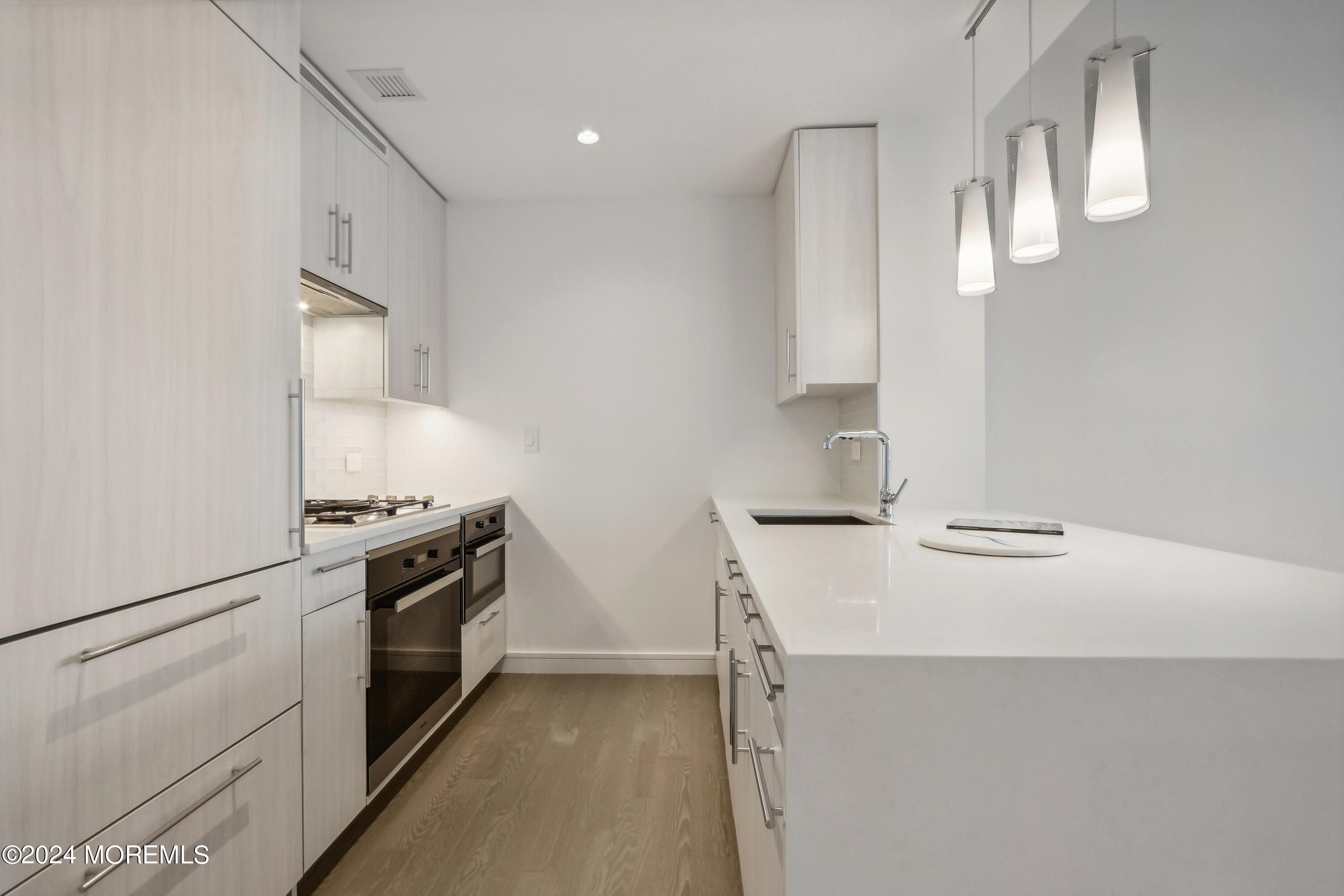 20 Melrose Terrace, 605