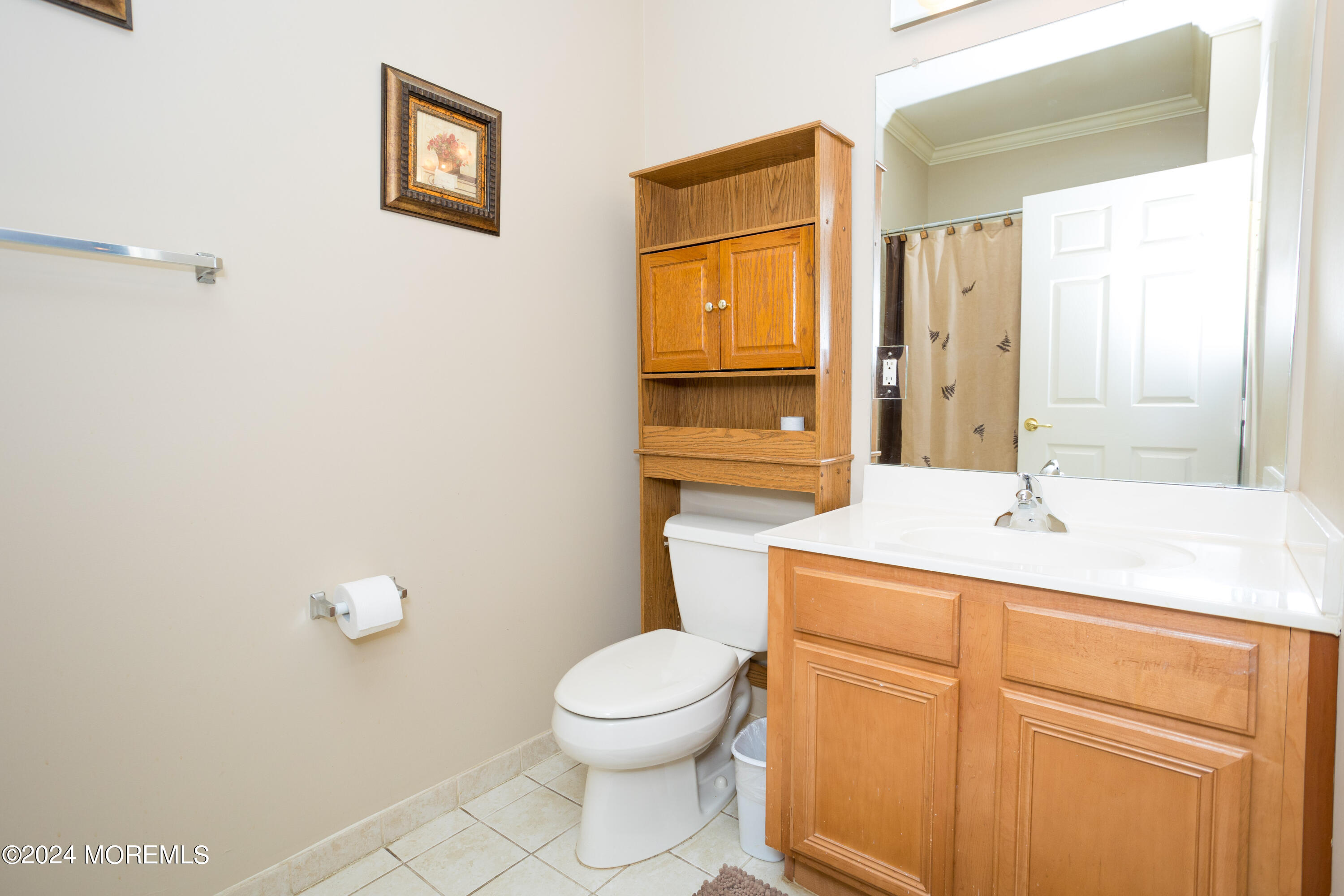 1404 Cedar Village Boulevard, 404