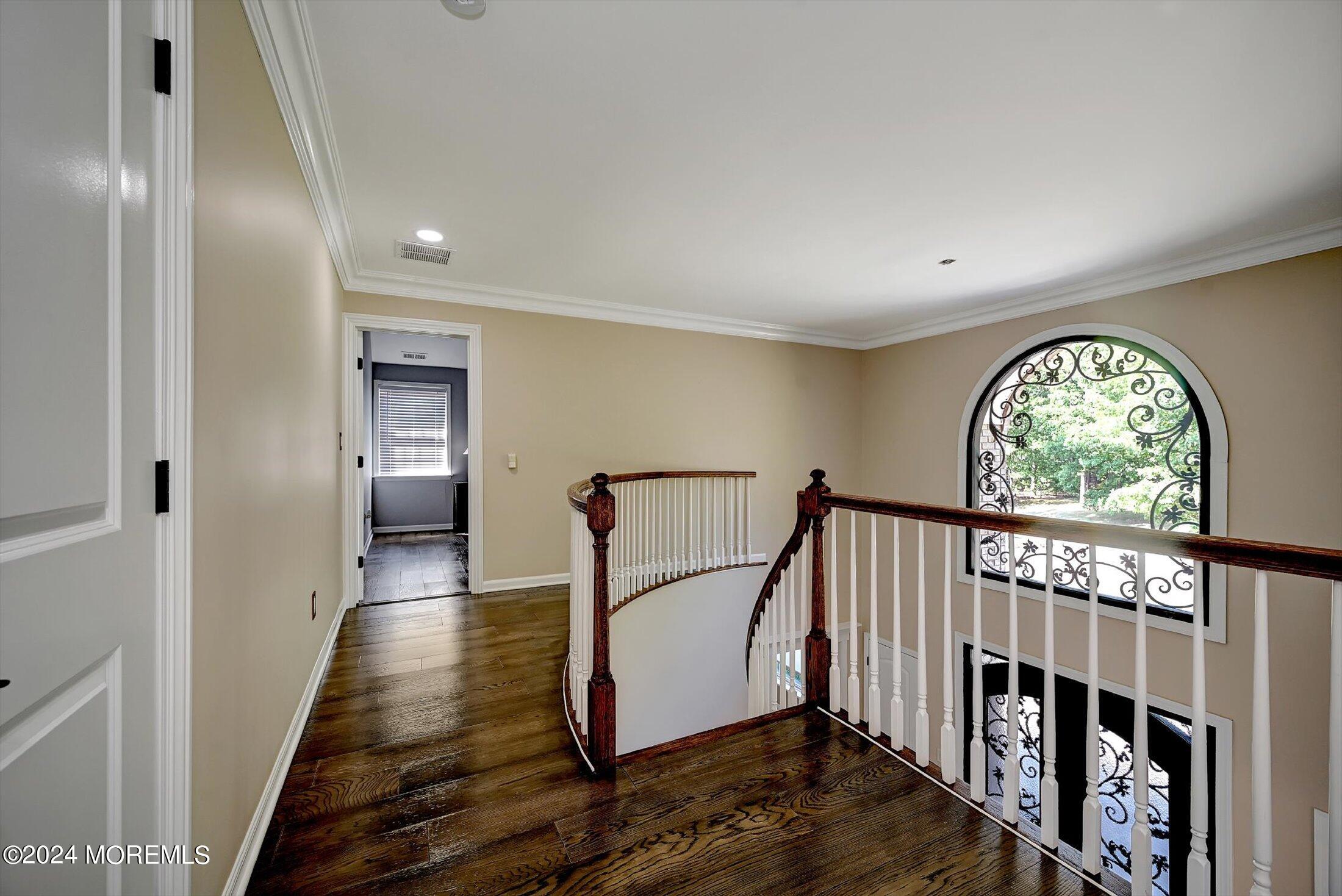 5 Wright Court