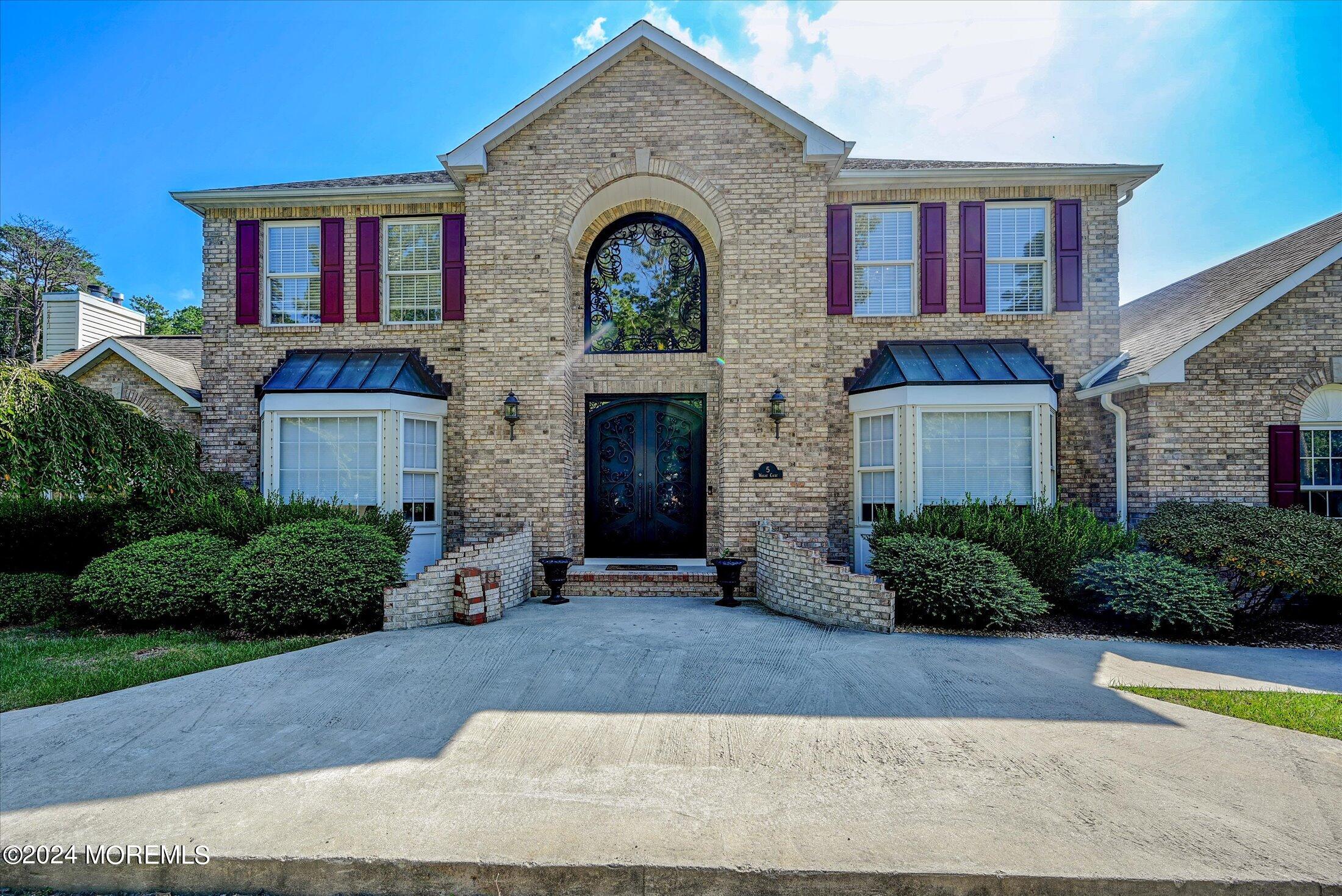 5 Wright Court