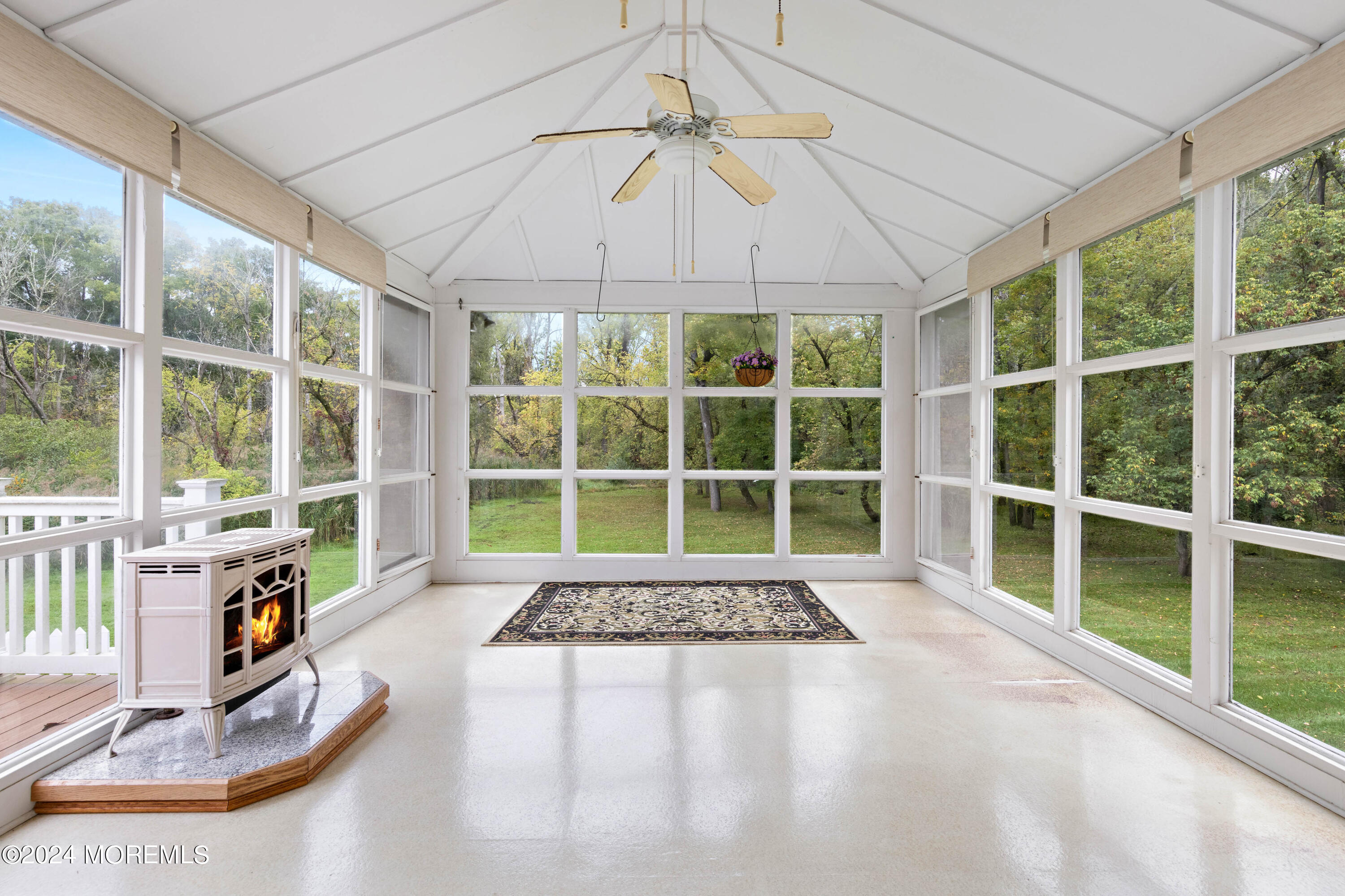 17 Laurelwood Drive