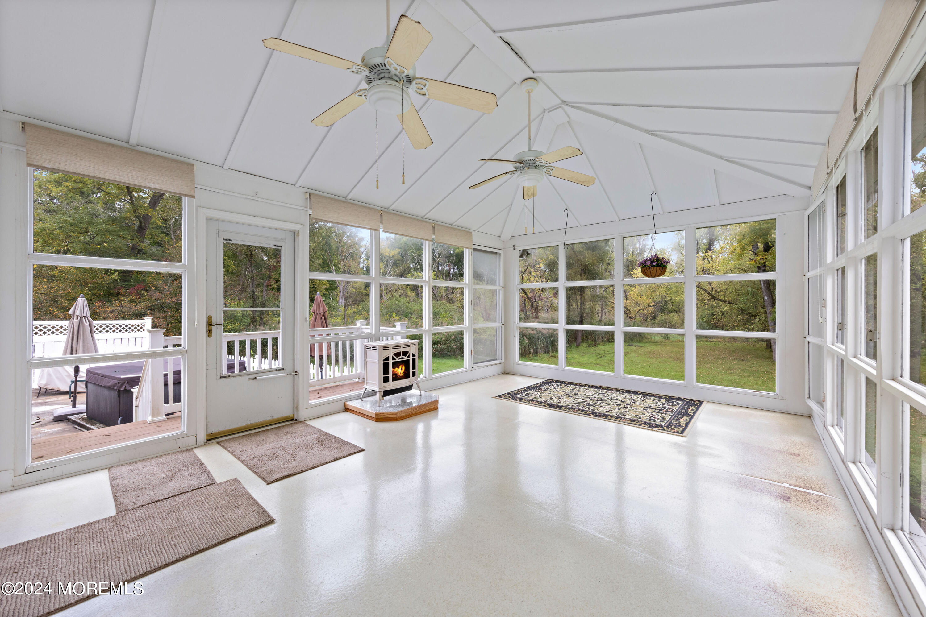 17 Laurelwood Drive