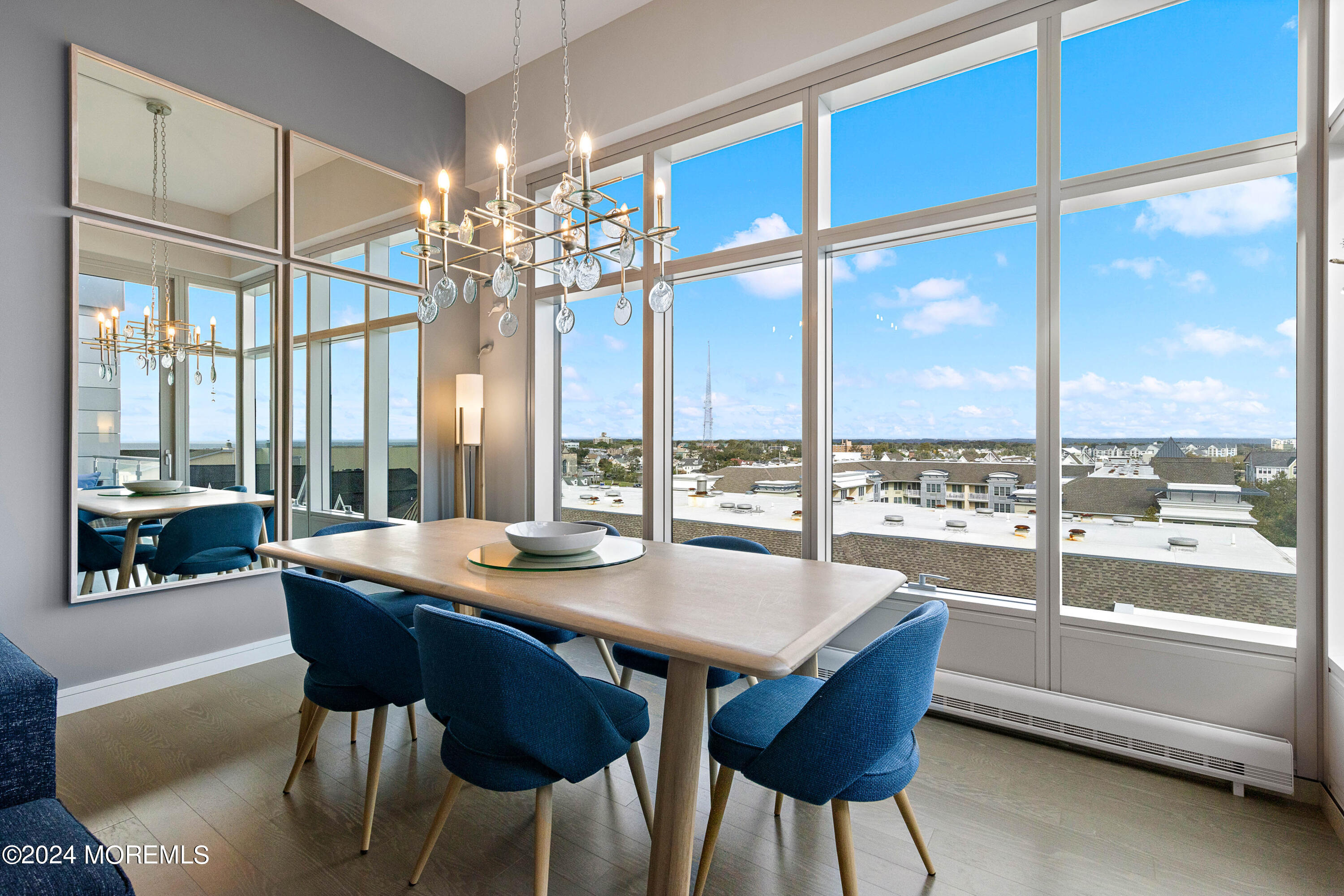 30 Melrose Terrace, 605