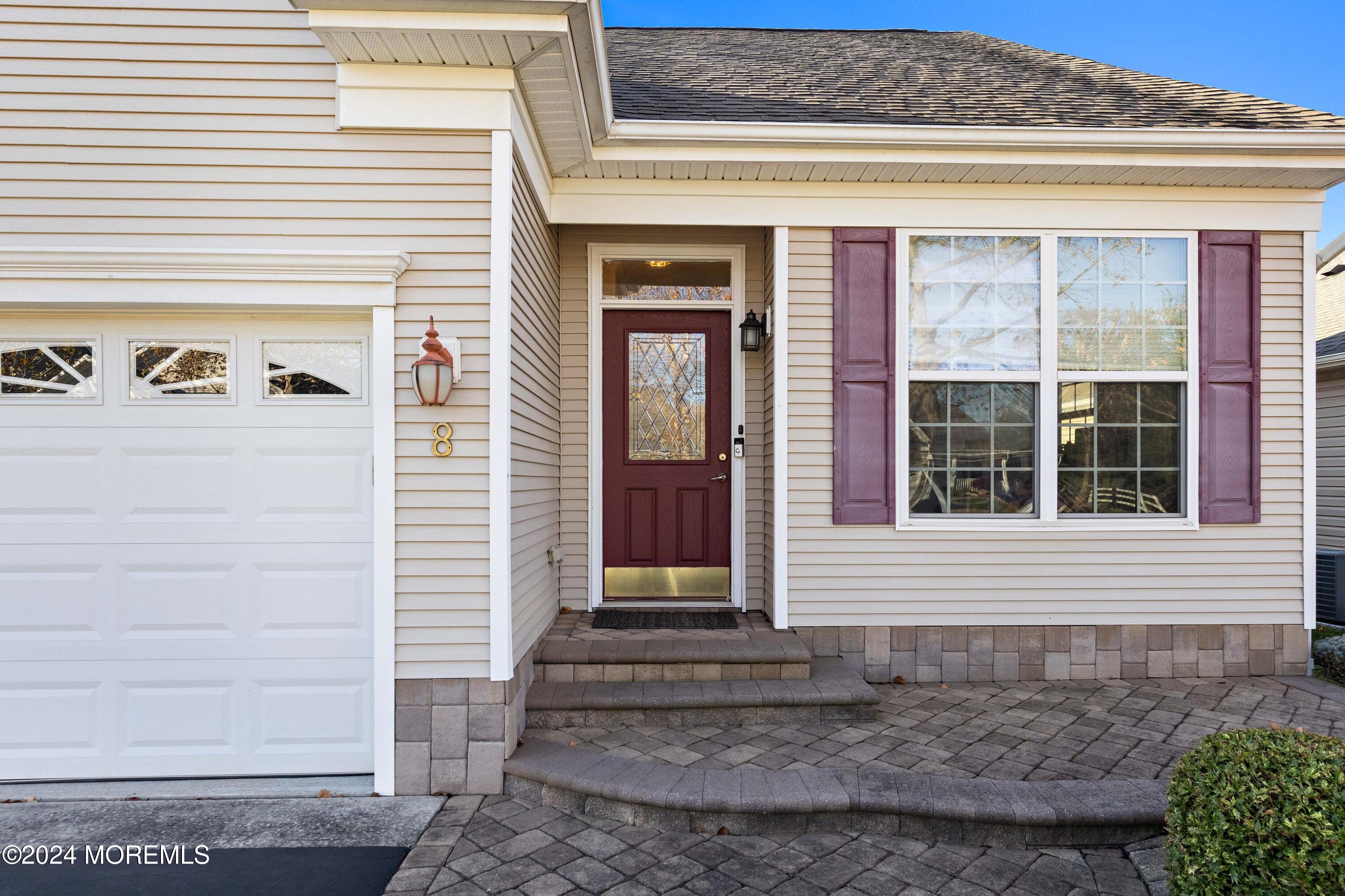 8 Maremanna Drive