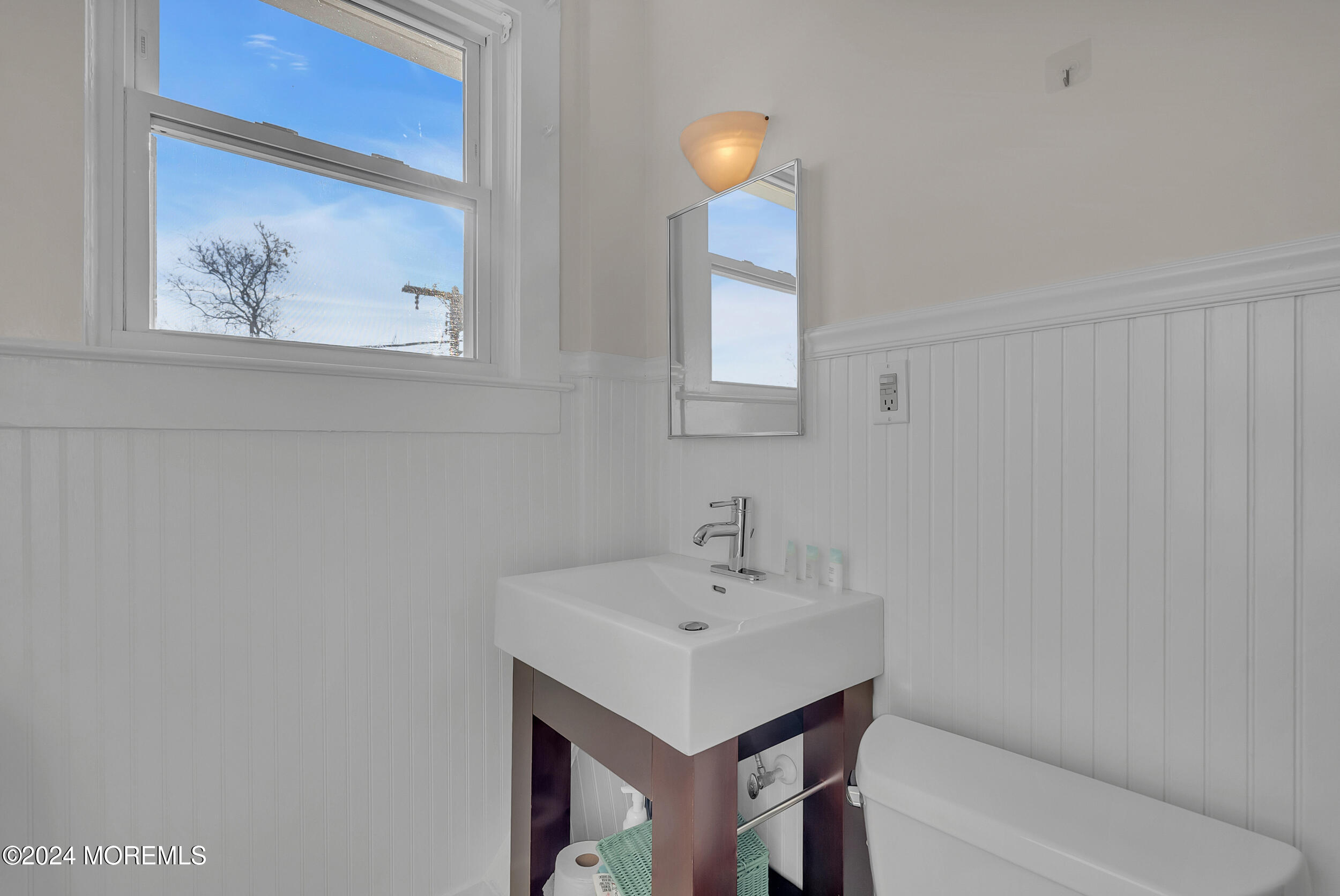 48 5th Street